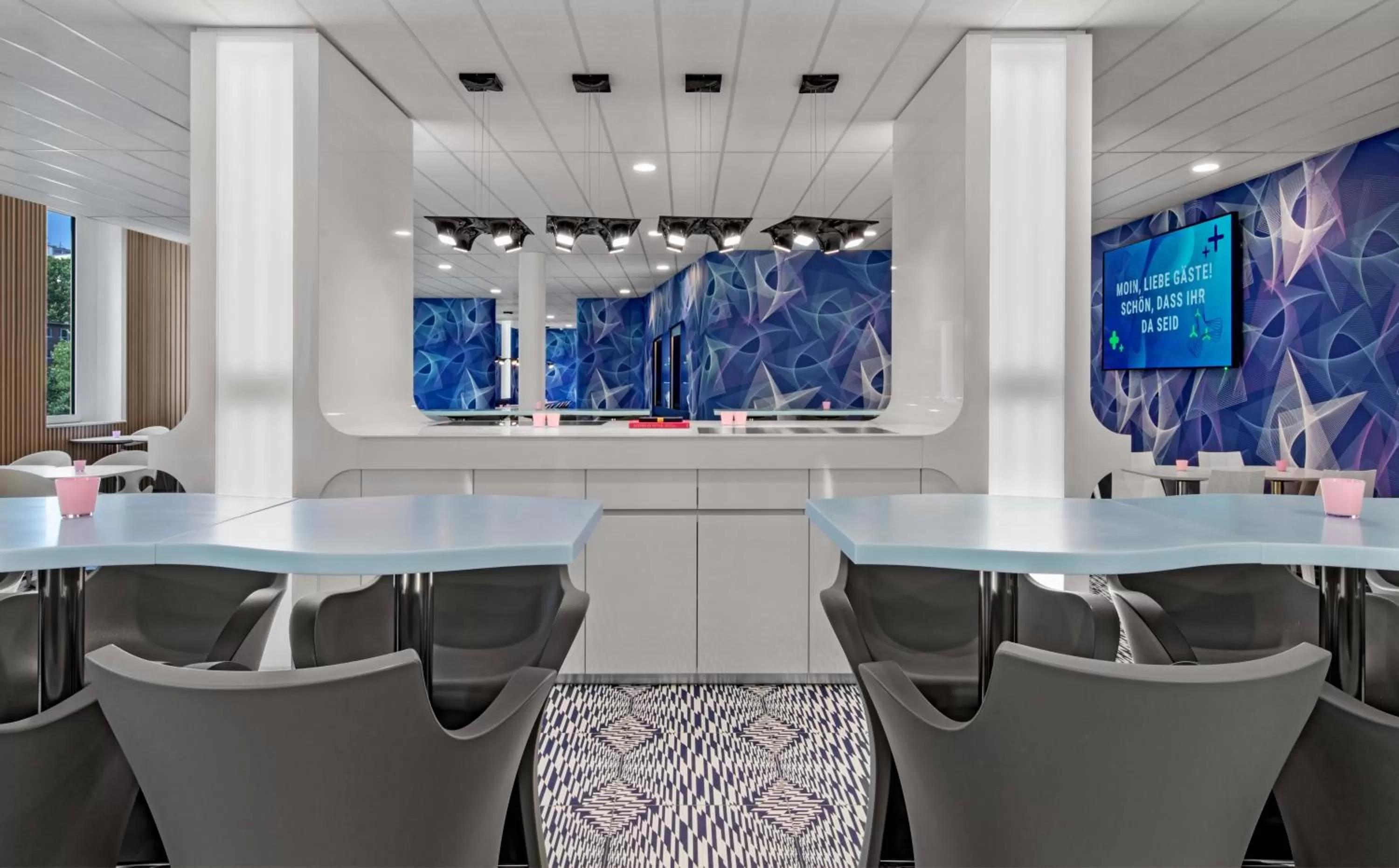 Lounge or bar in Prize by Radisson, Hamburg St Pauli