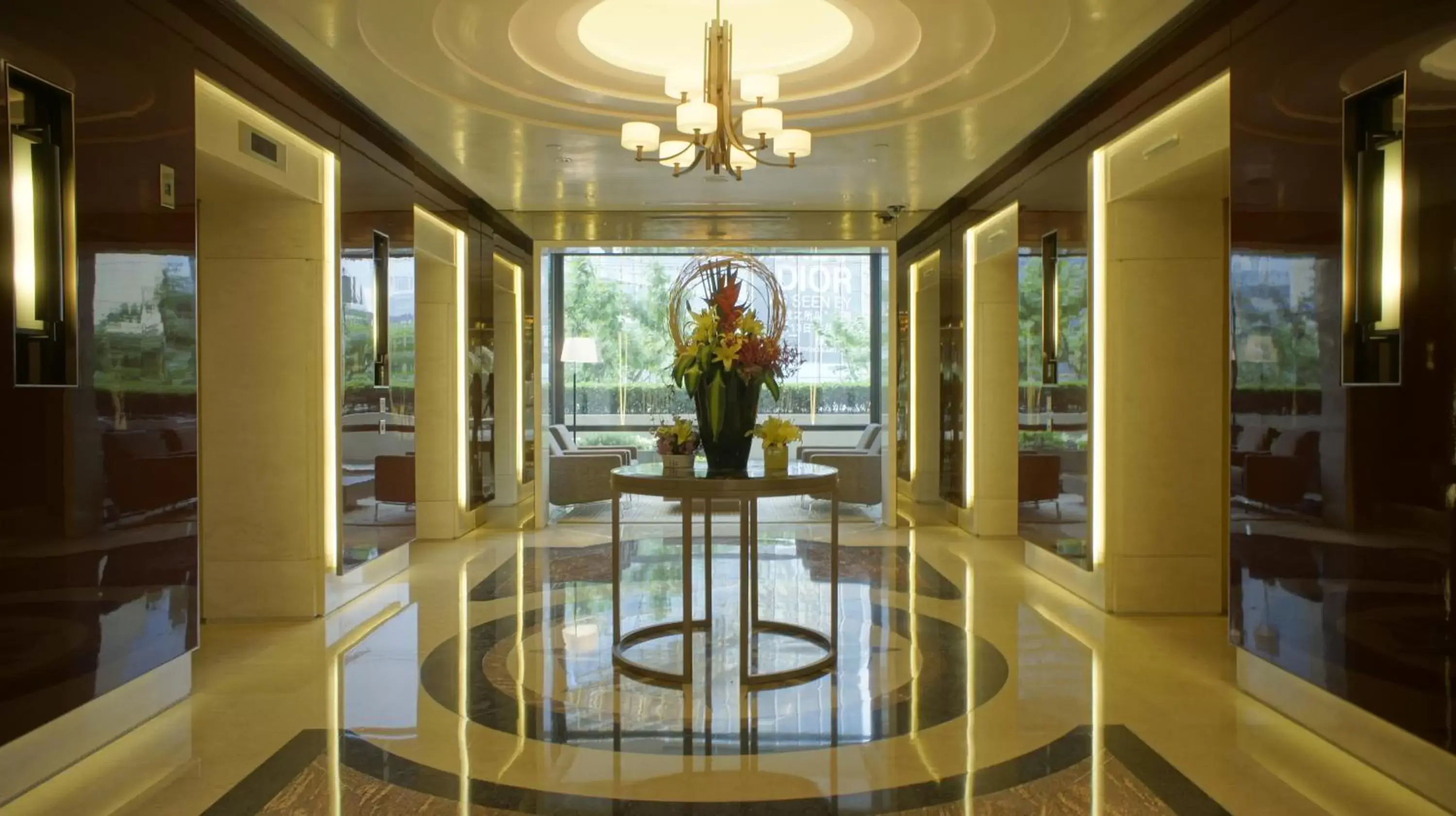 Lobby or reception in Shanghai Centre Serviced Apartment