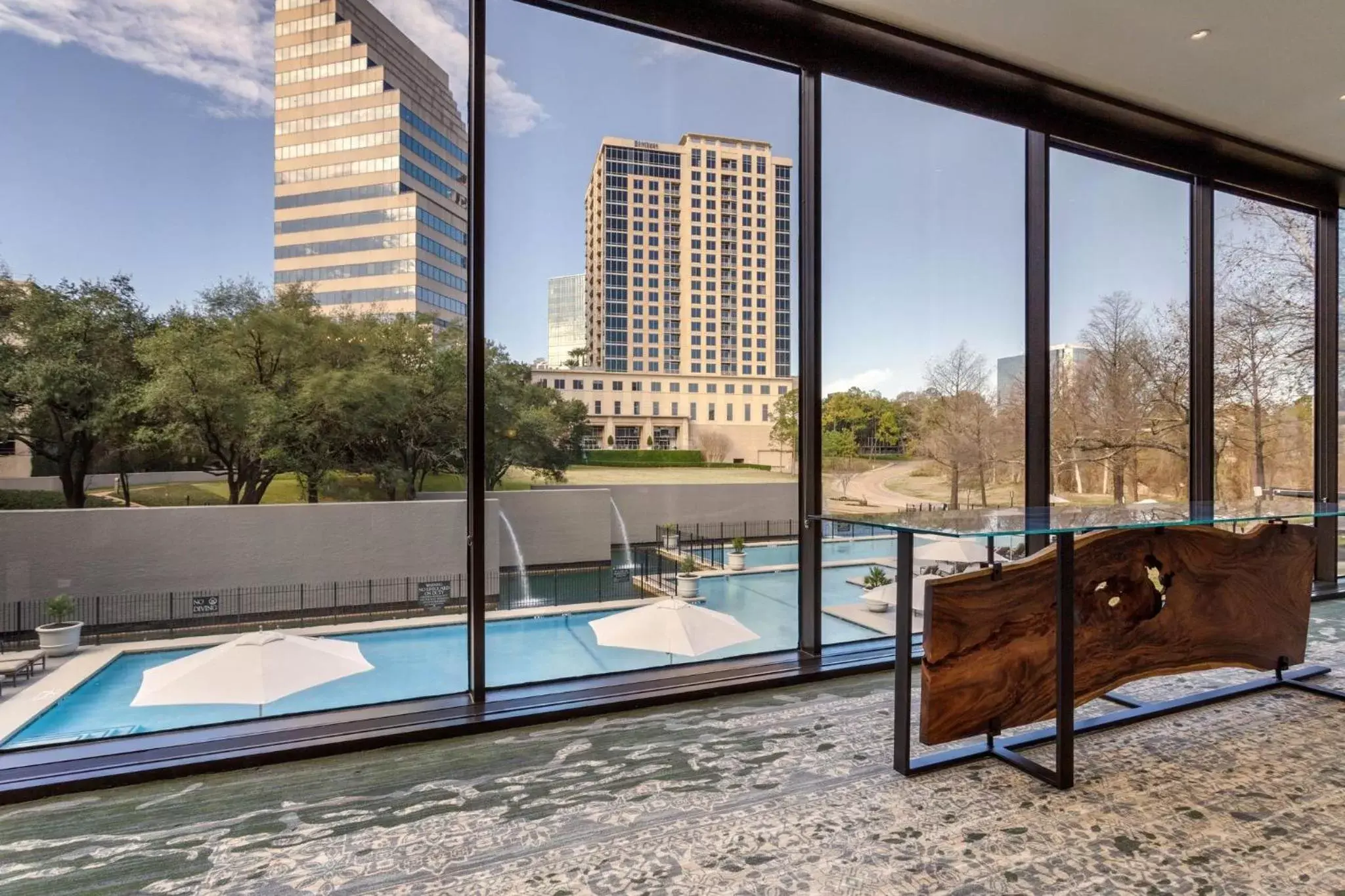 Decorative detail, Swimming Pool in Omni Houston Hotel