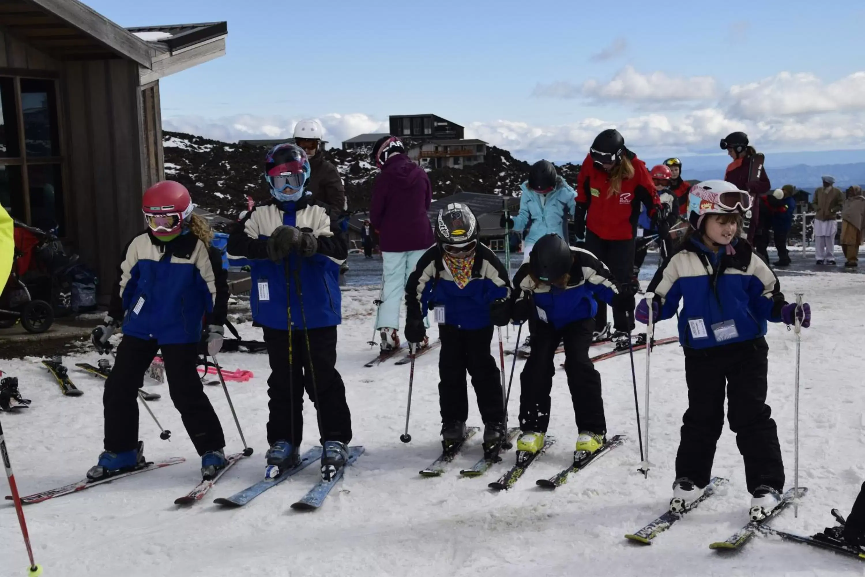 Ski School, Skiing in Judges Pool Motel Turangi