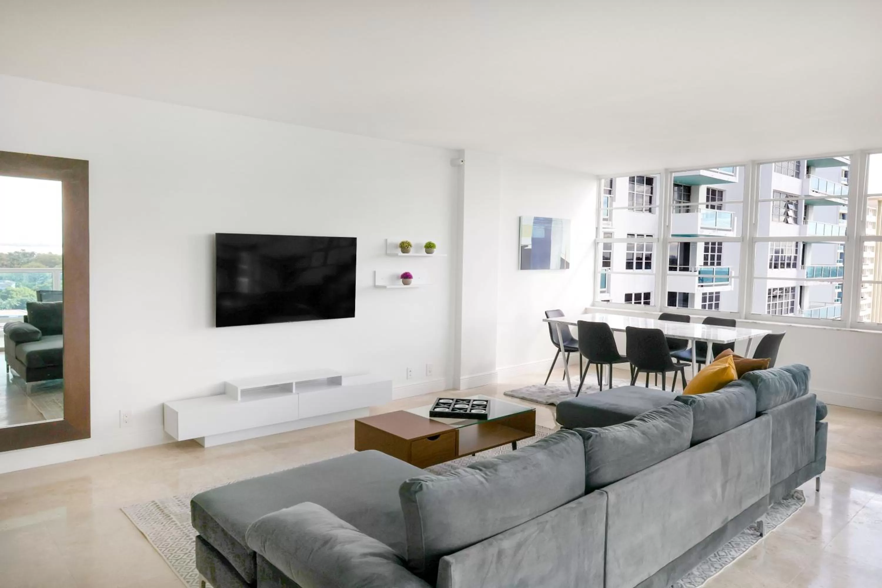 Living room in Seacoast Suites on Miami Beach