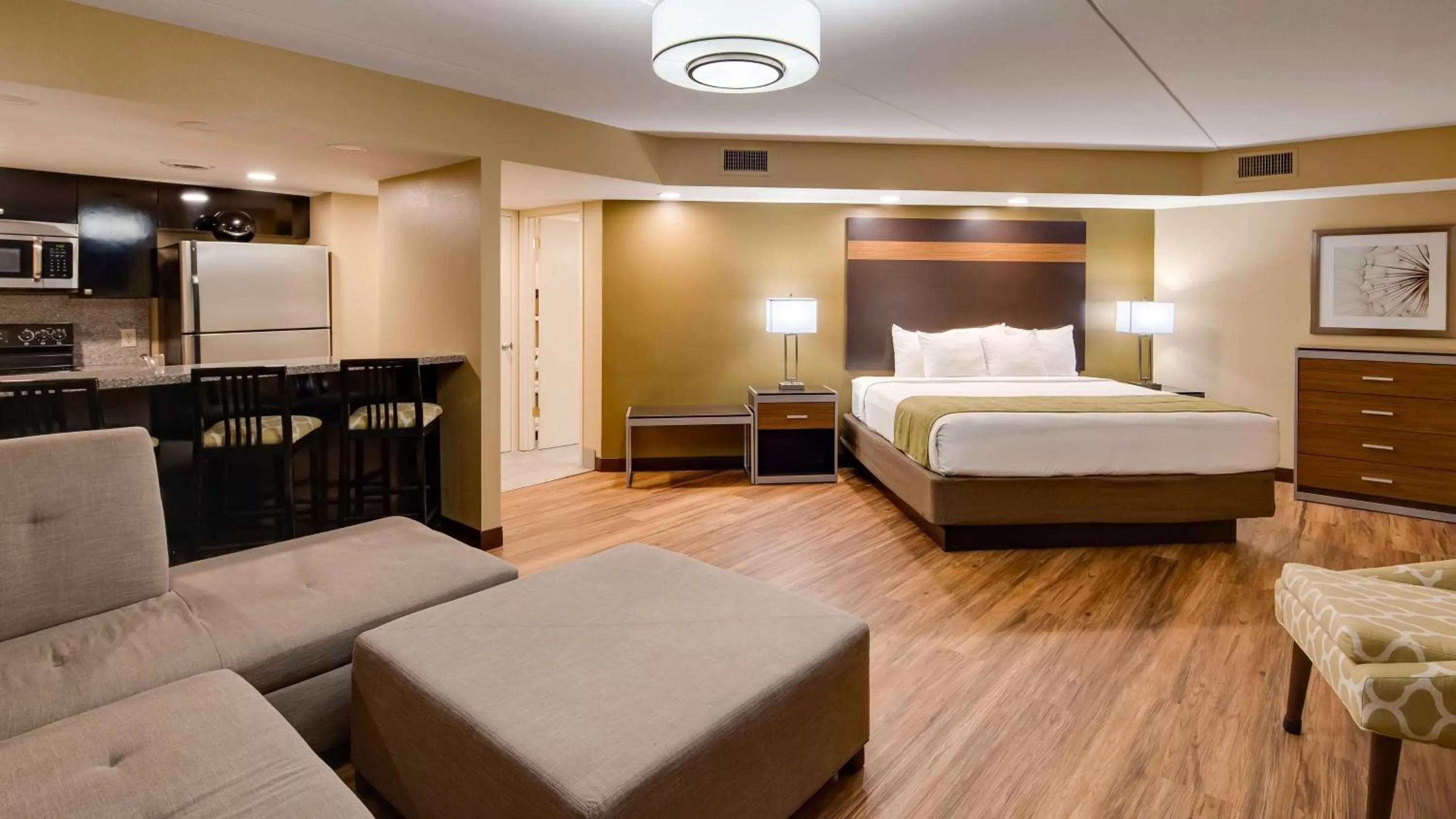 Two-Room Suite in Best Western Plaza Inn