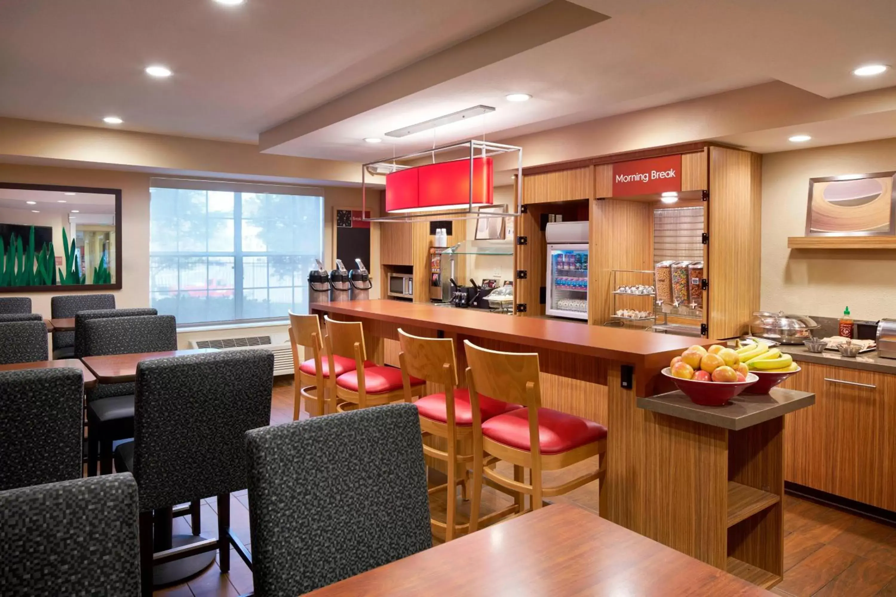 Breakfast, Restaurant/Places to Eat in TownePlace Suites Milpitas Silicon Valley