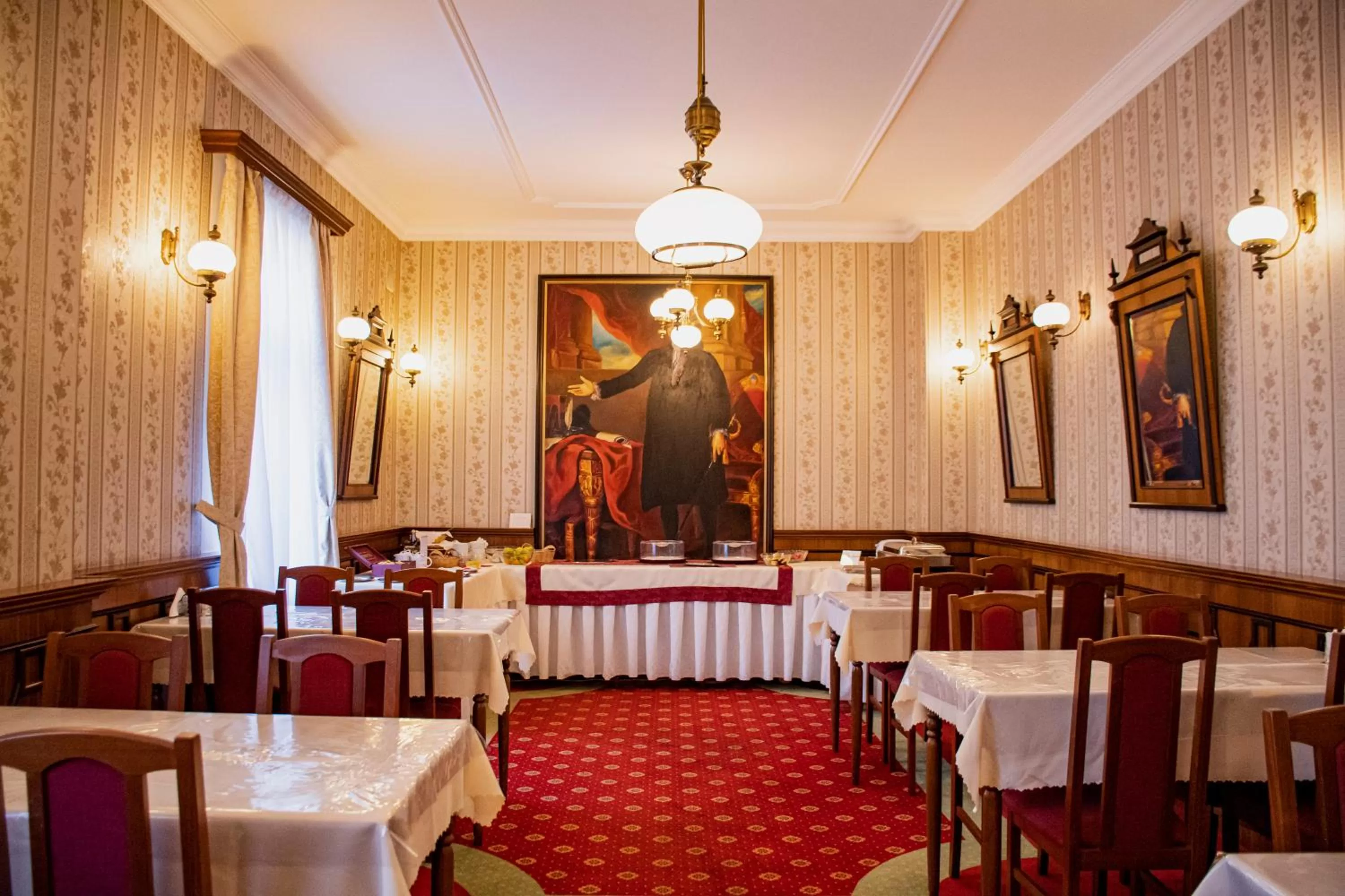 Breakfast in Lafayette