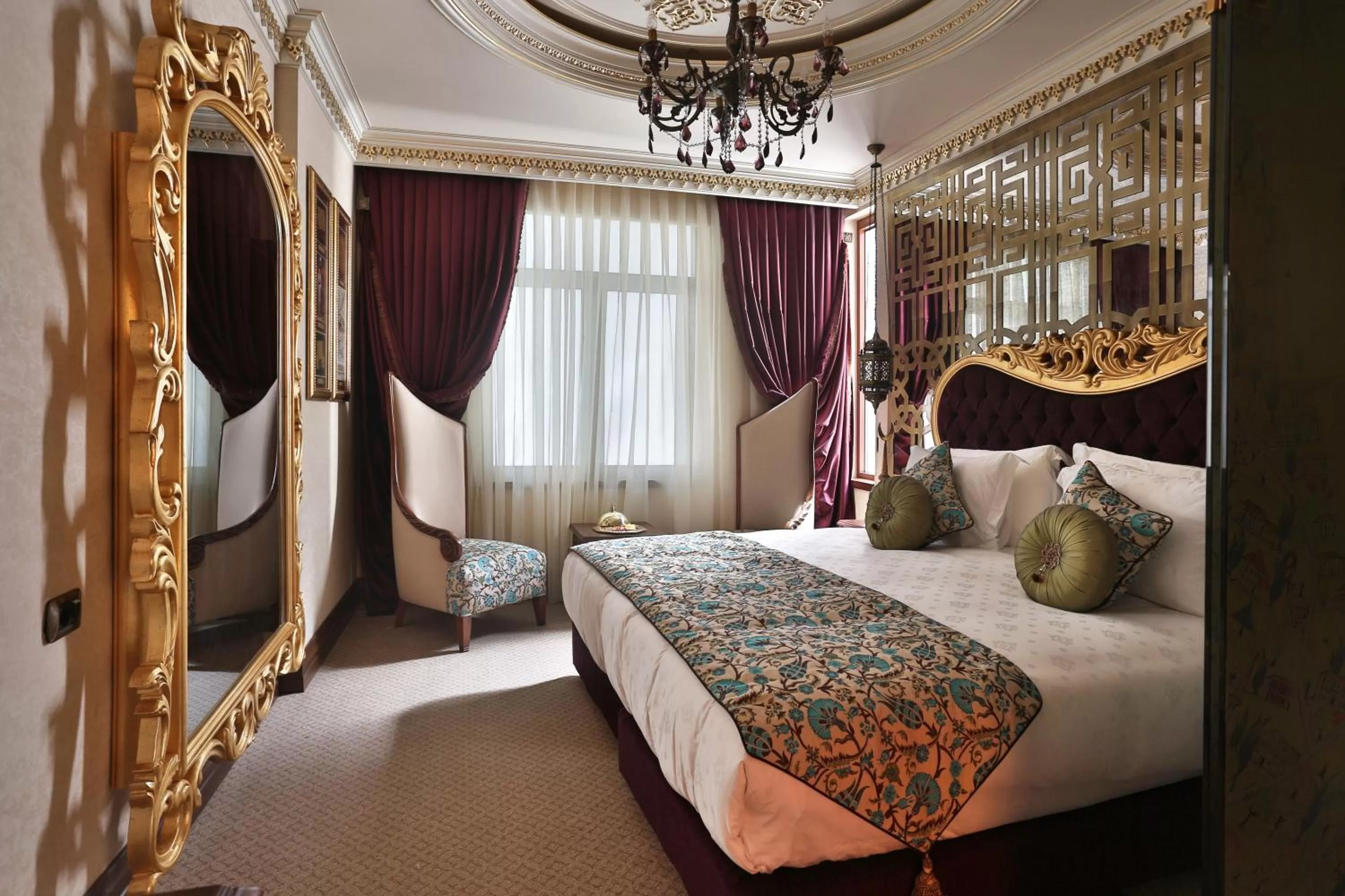 Bed in Daru Sultan Hotels Galata