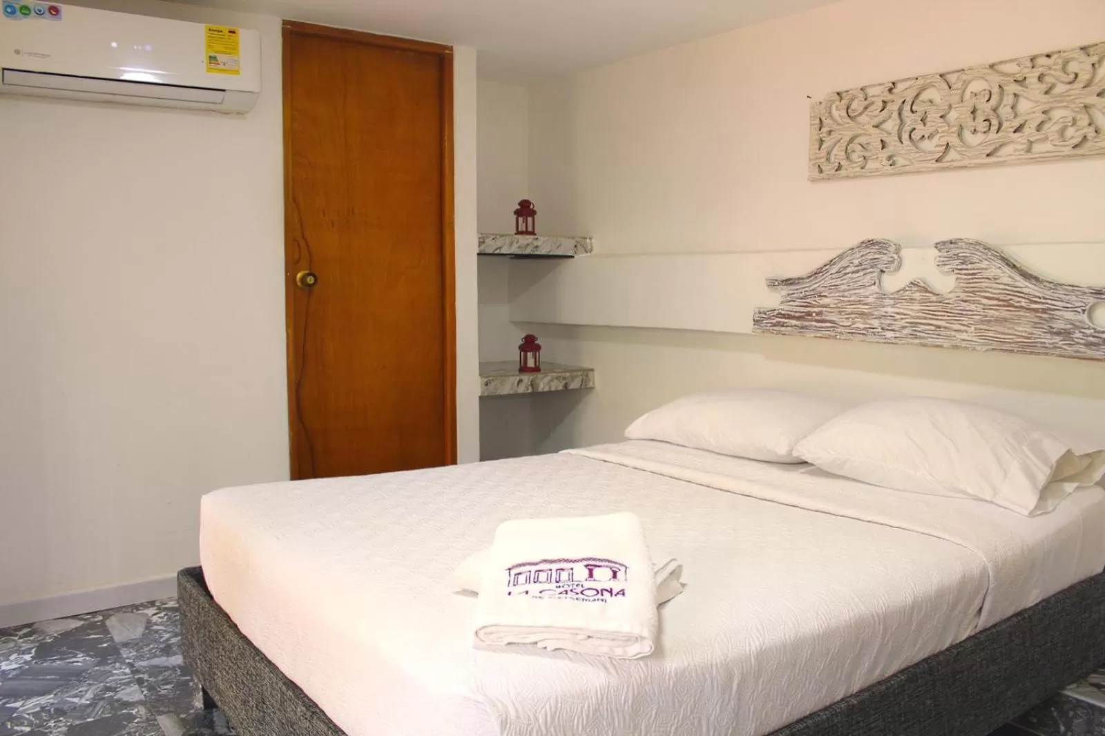 Bed in Hotel La Casona de Getsemani