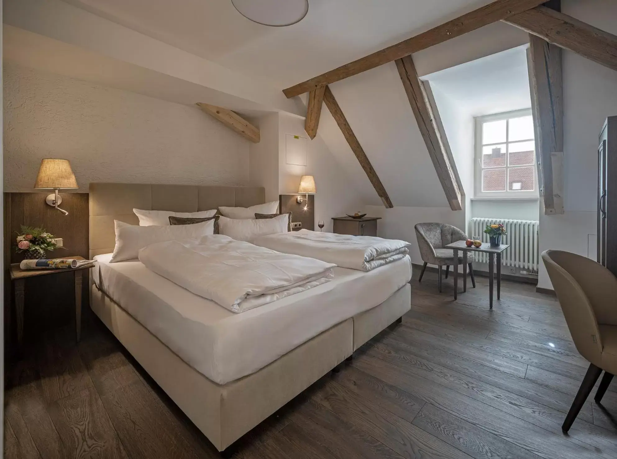 Photo of the whole room, Bed in Altstadthotel der Patrizier