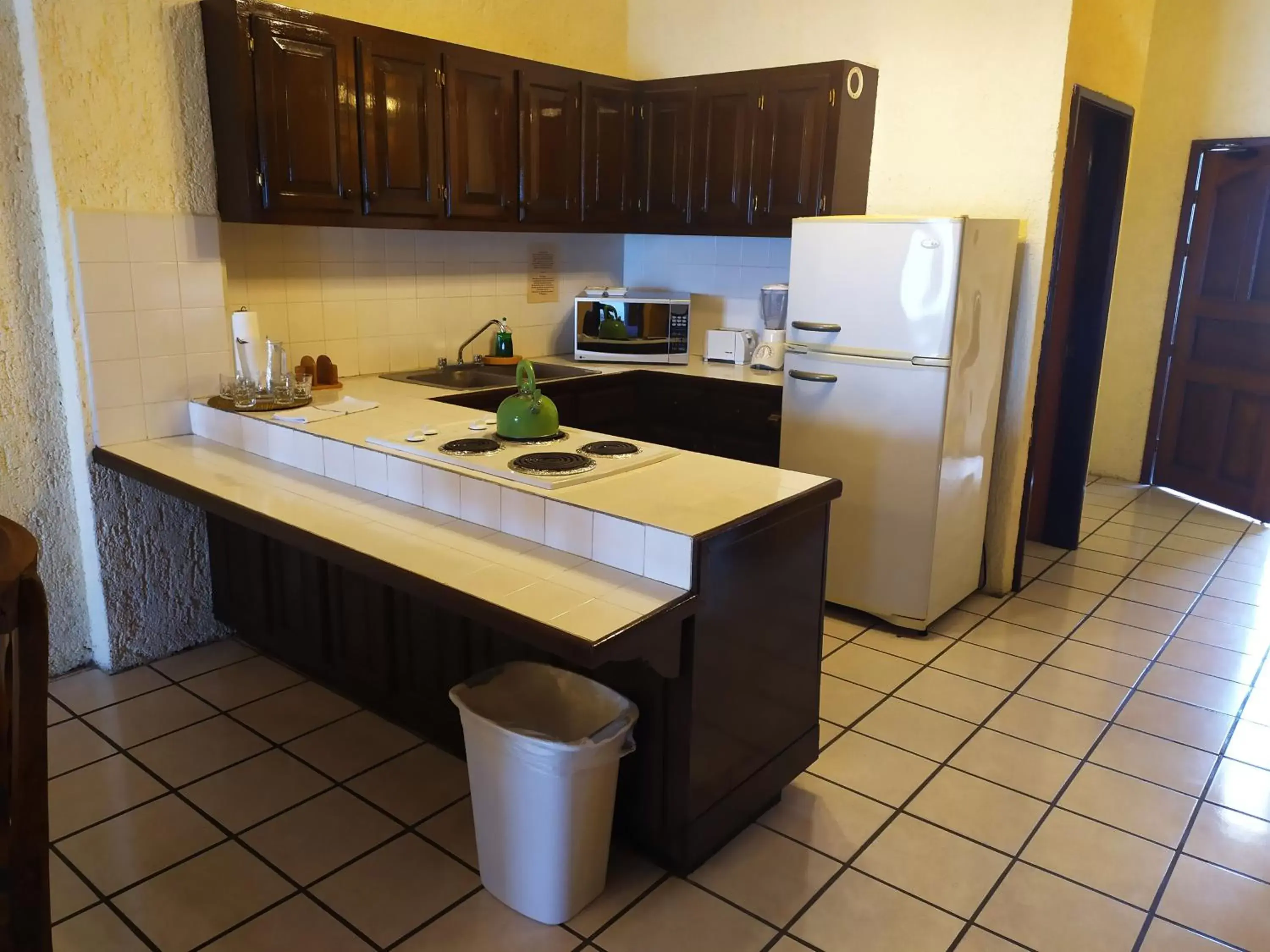 Kitchen or kitchenette, Kitchen/Kitchenette in Las Gaviotas Condo-Hotel La Paz BCS