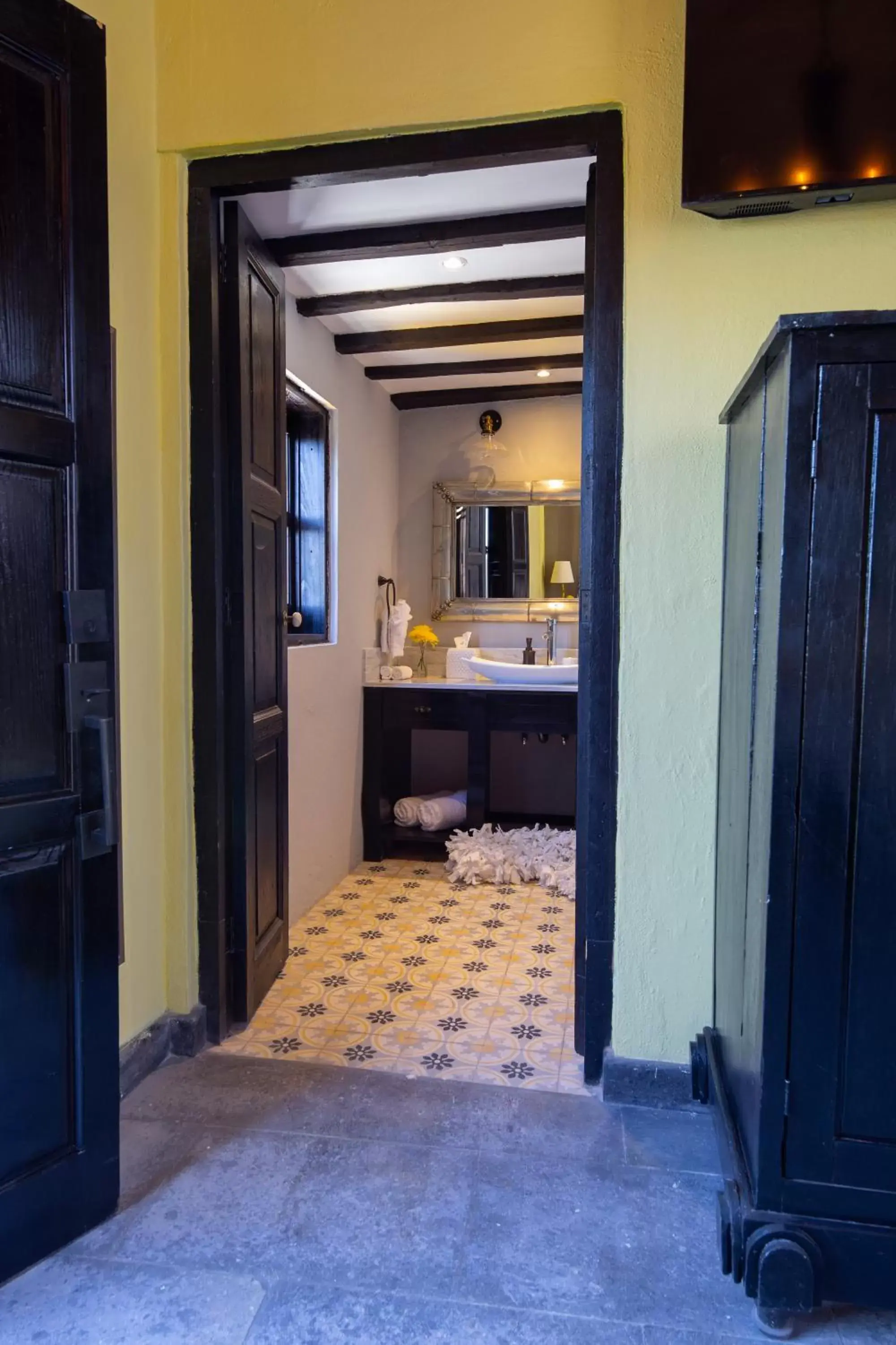 Bathroom, Kitchen/Kitchenette in Luxury Boutique Hotel Villa Limon