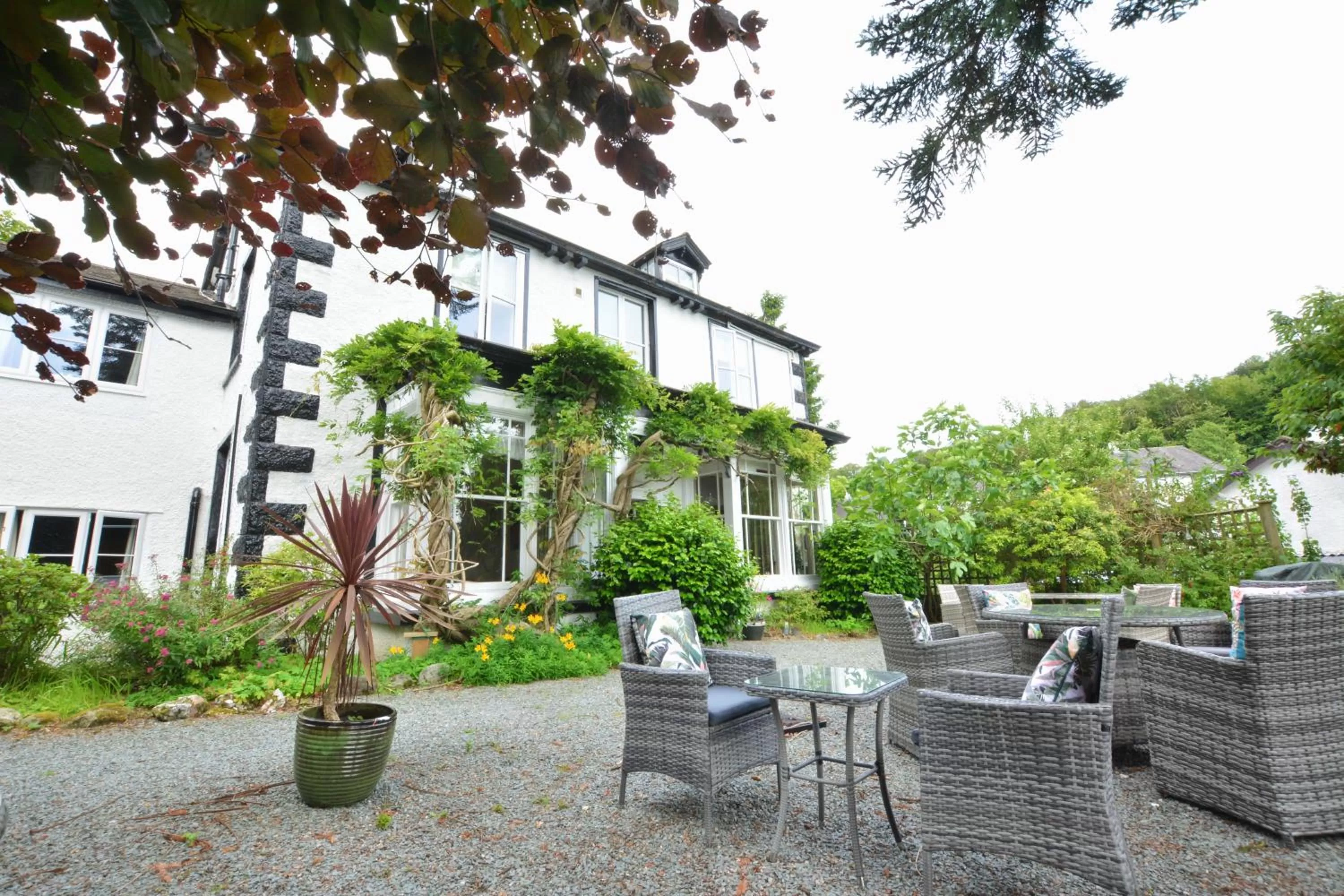 Fairfield House and Gardens