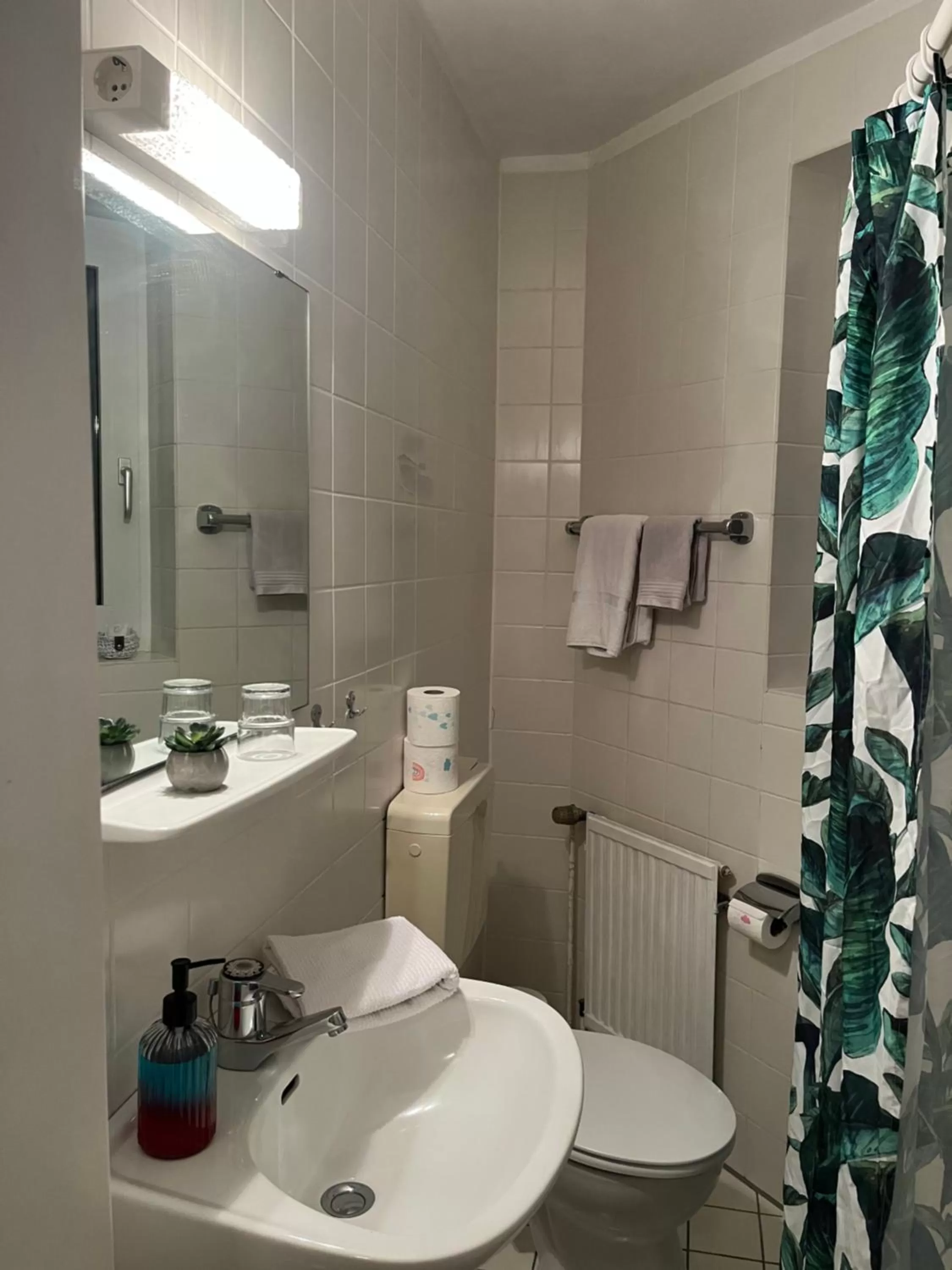 Bathroom in Hotel & Restaurant Rosenhof