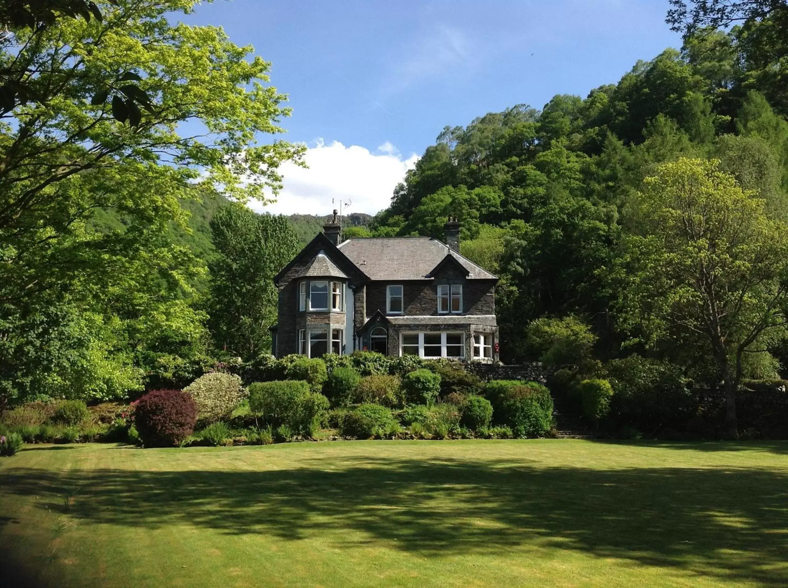 Property Building in The Leathes Head Hotel