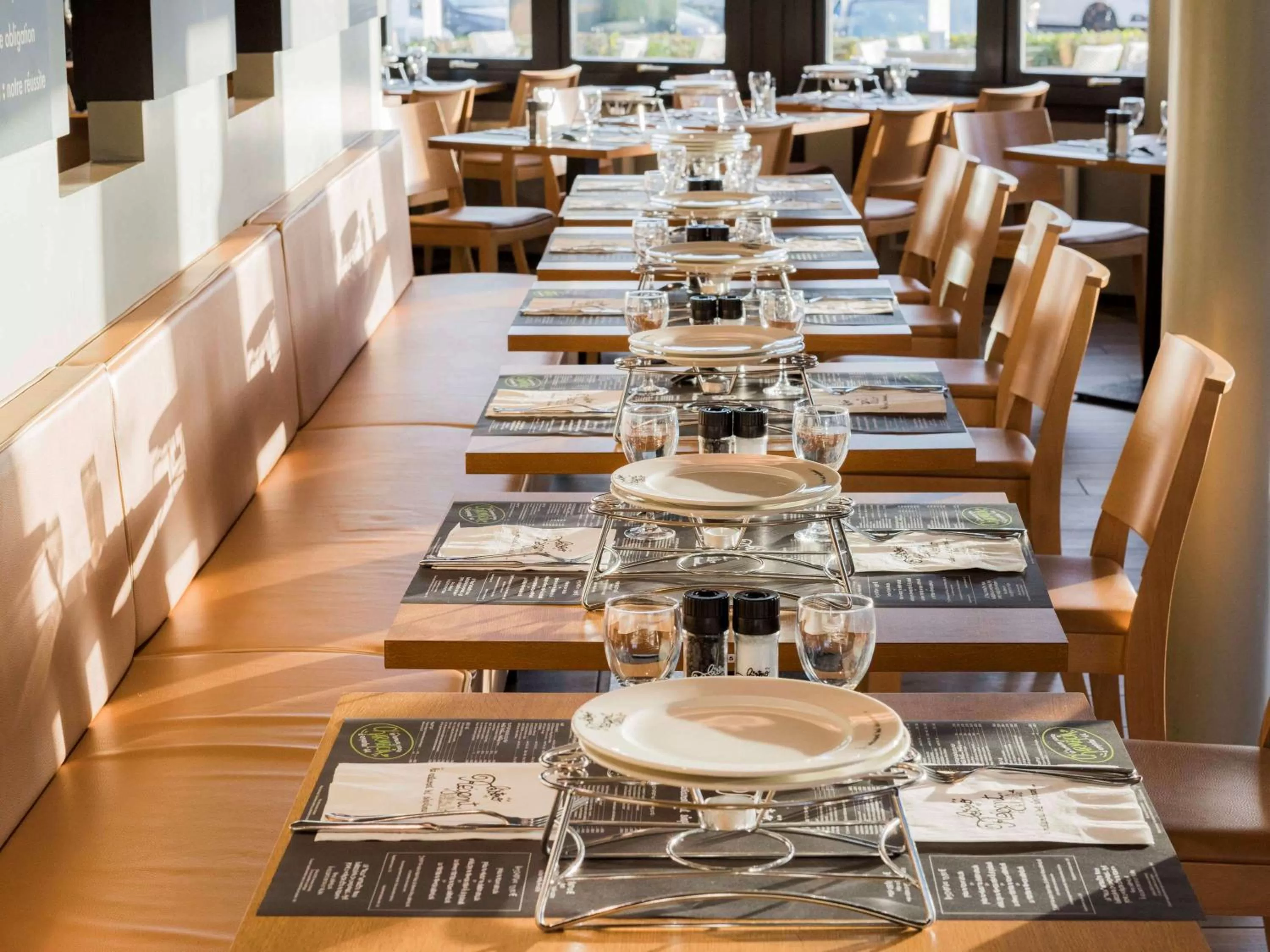 Restaurant/places to eat in ibis Tours Nord