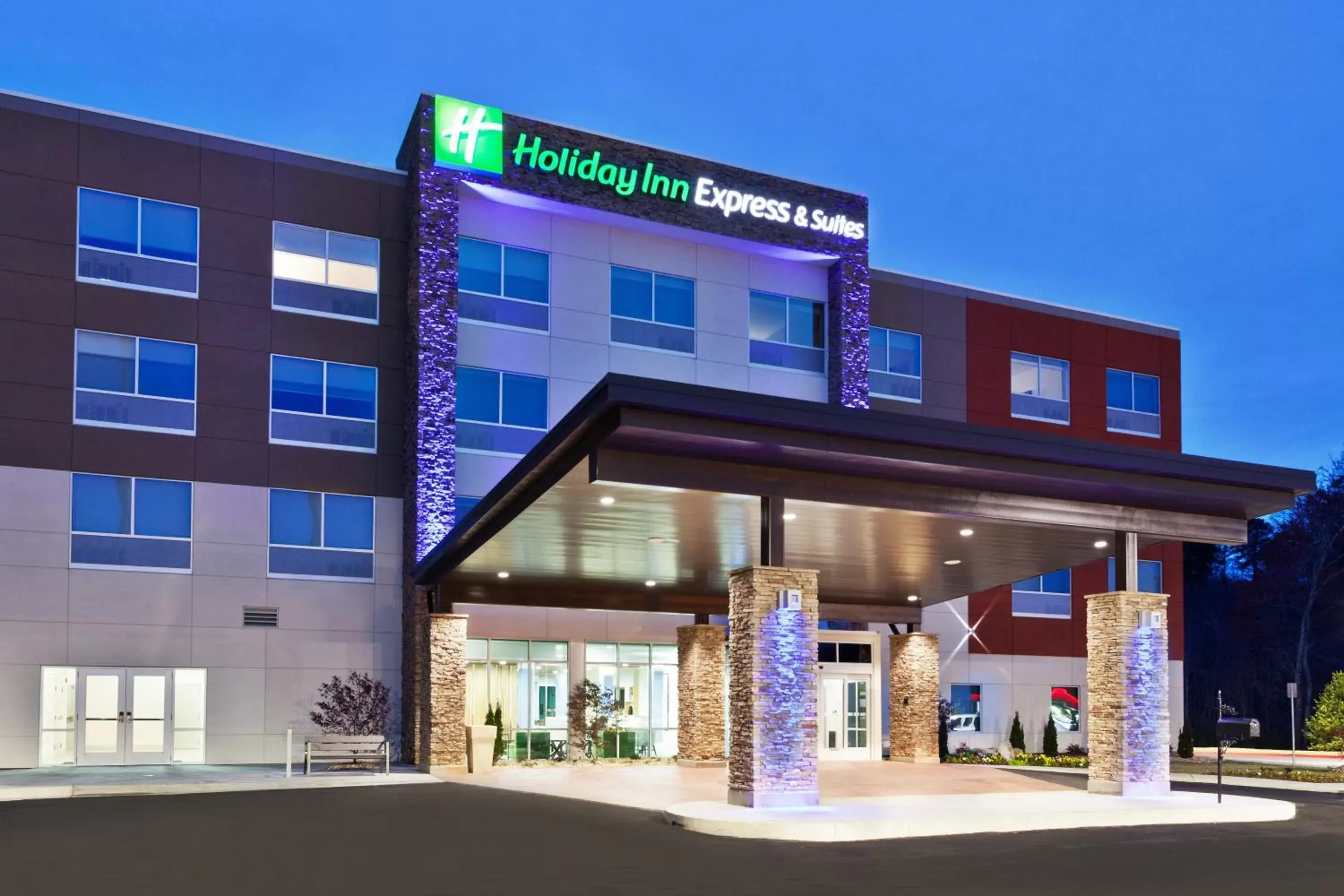 Property building in Holiday Inn Express & Suites - Cartersville by IHG Property building in Holiday Inn Express & Suites - Cartersville by IHG