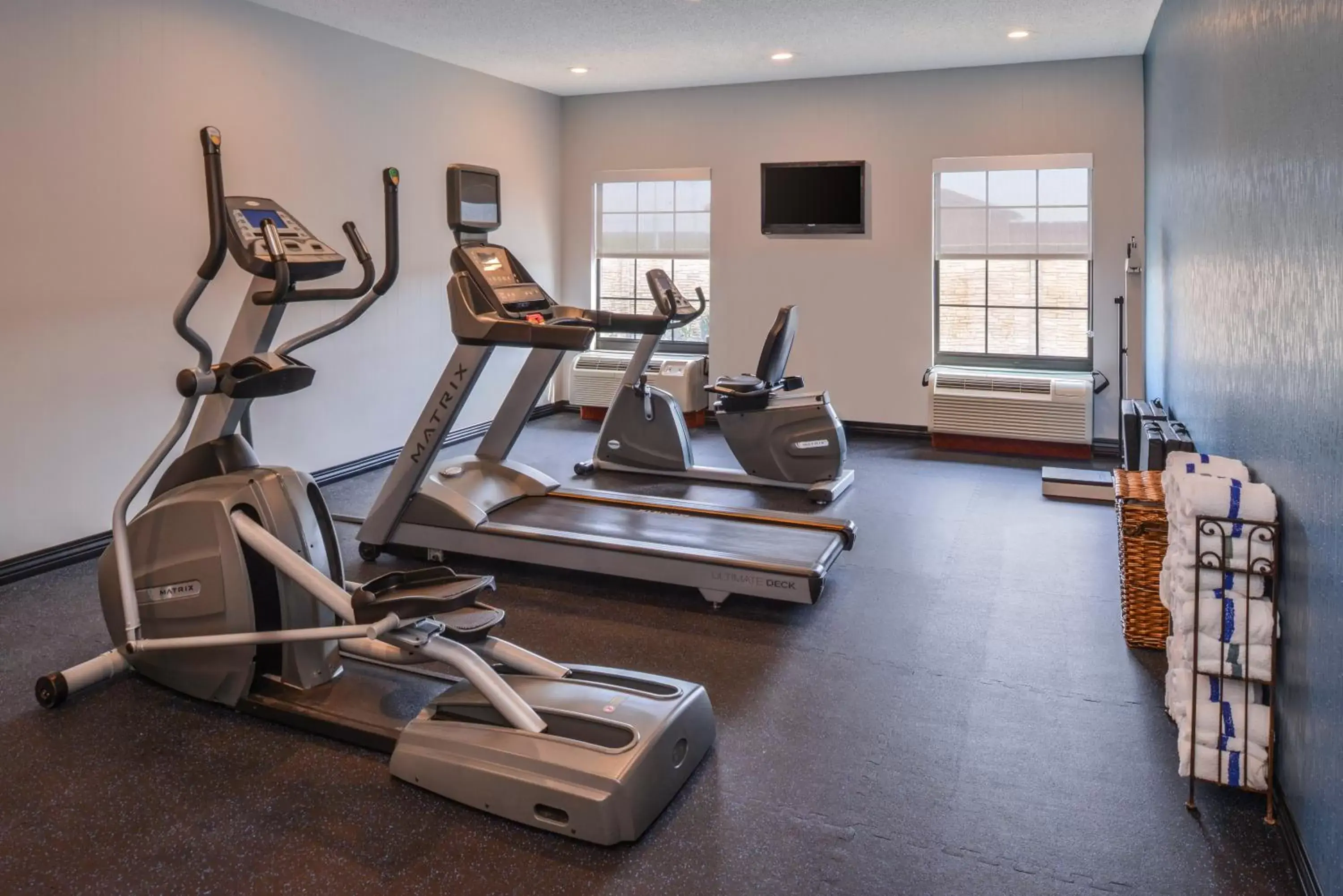 Fitness centre/facilities, Fitness Center/Facilities in Holiday Inn Express Hotel & Suites North Little Rock, an IHG Hotel