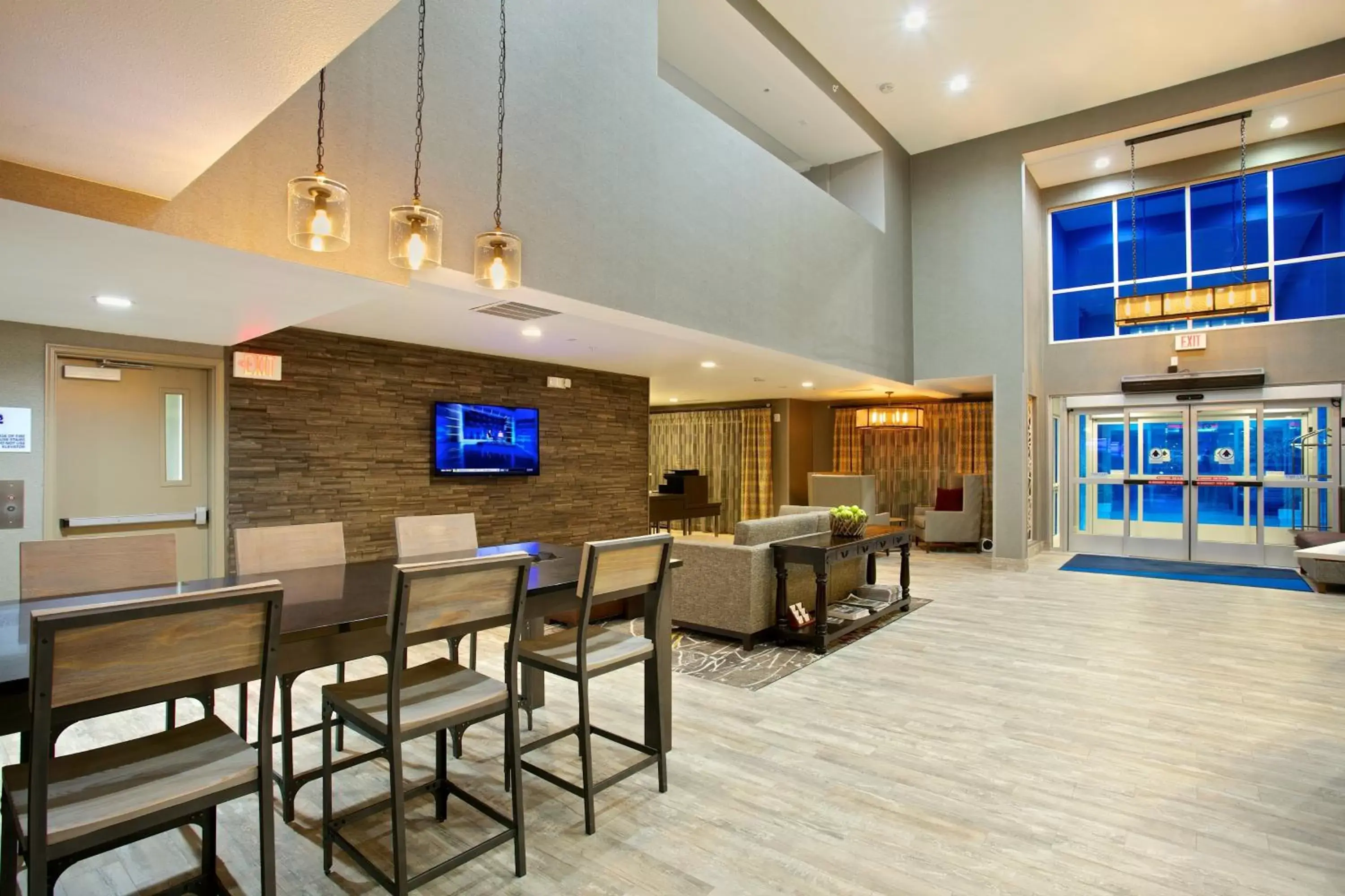 Property building in Holiday Inn Express Hotel & Suites - Paso Robles, an IHG Hotel