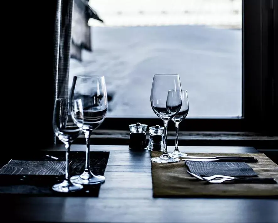 Dining area, Restaurant/Places to Eat in Les Trois Vallées, a Beaumier hotel