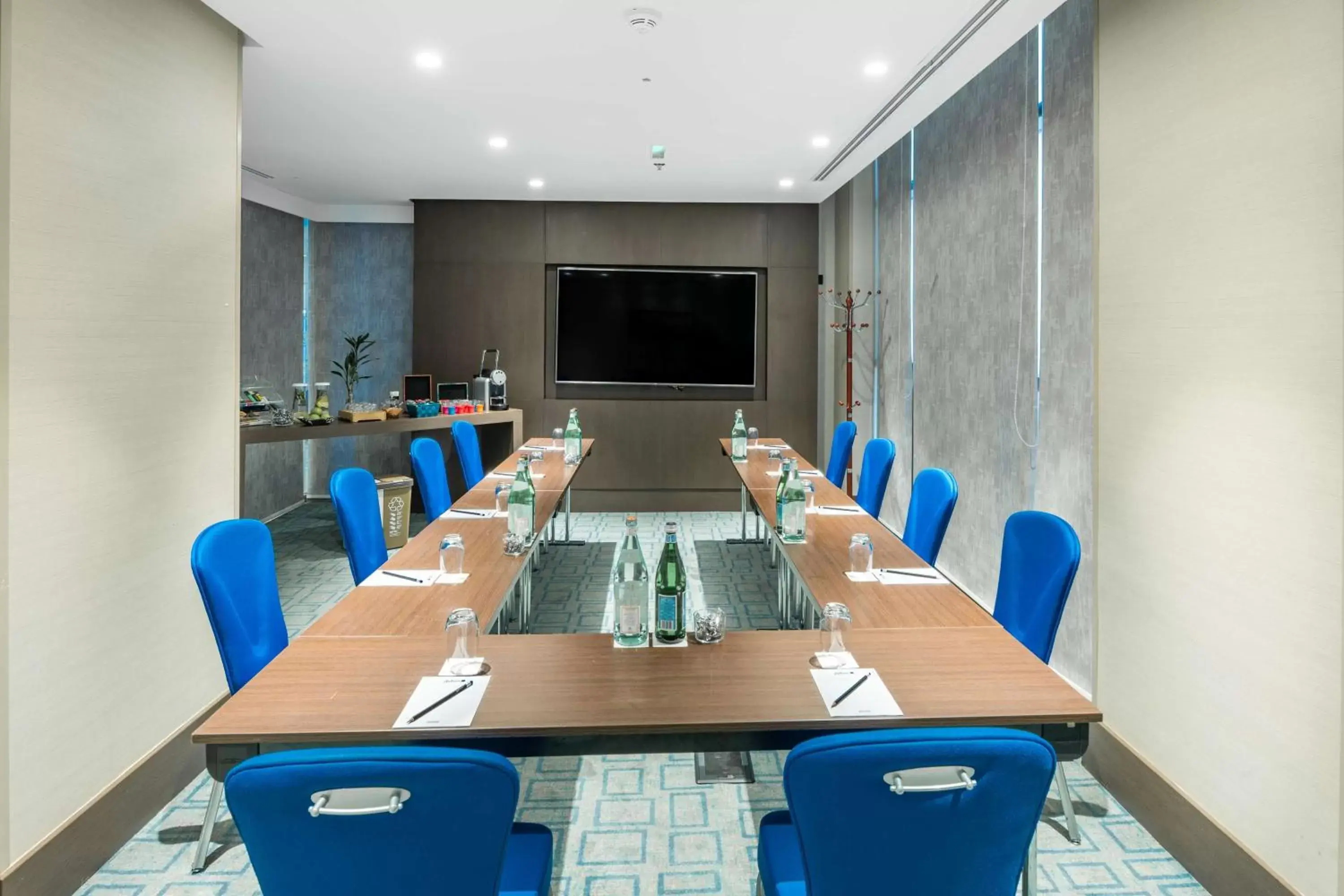 Meeting/conference room in Radisson Blu Hotel, Jeddah Corniche