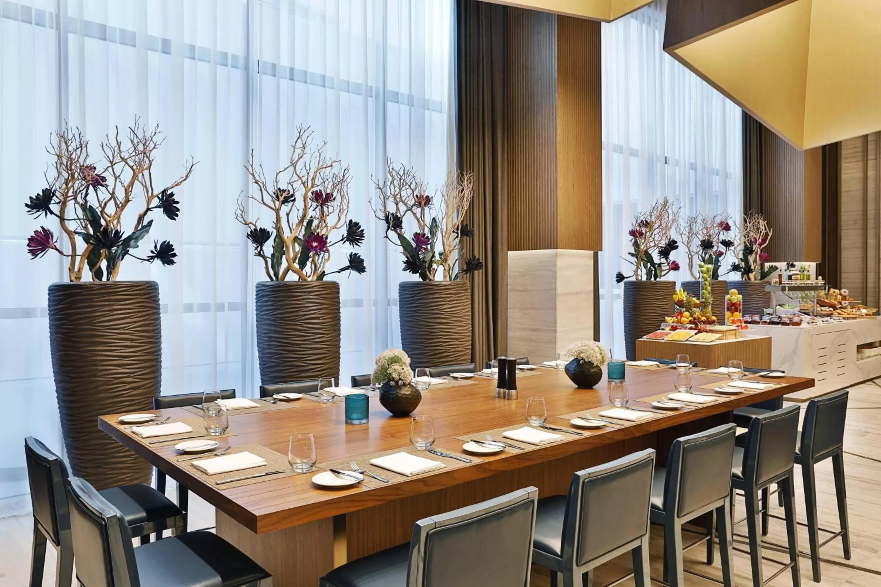 Restaurant/places to eat in Courtyard by Marriott Dubai, Al Barsha