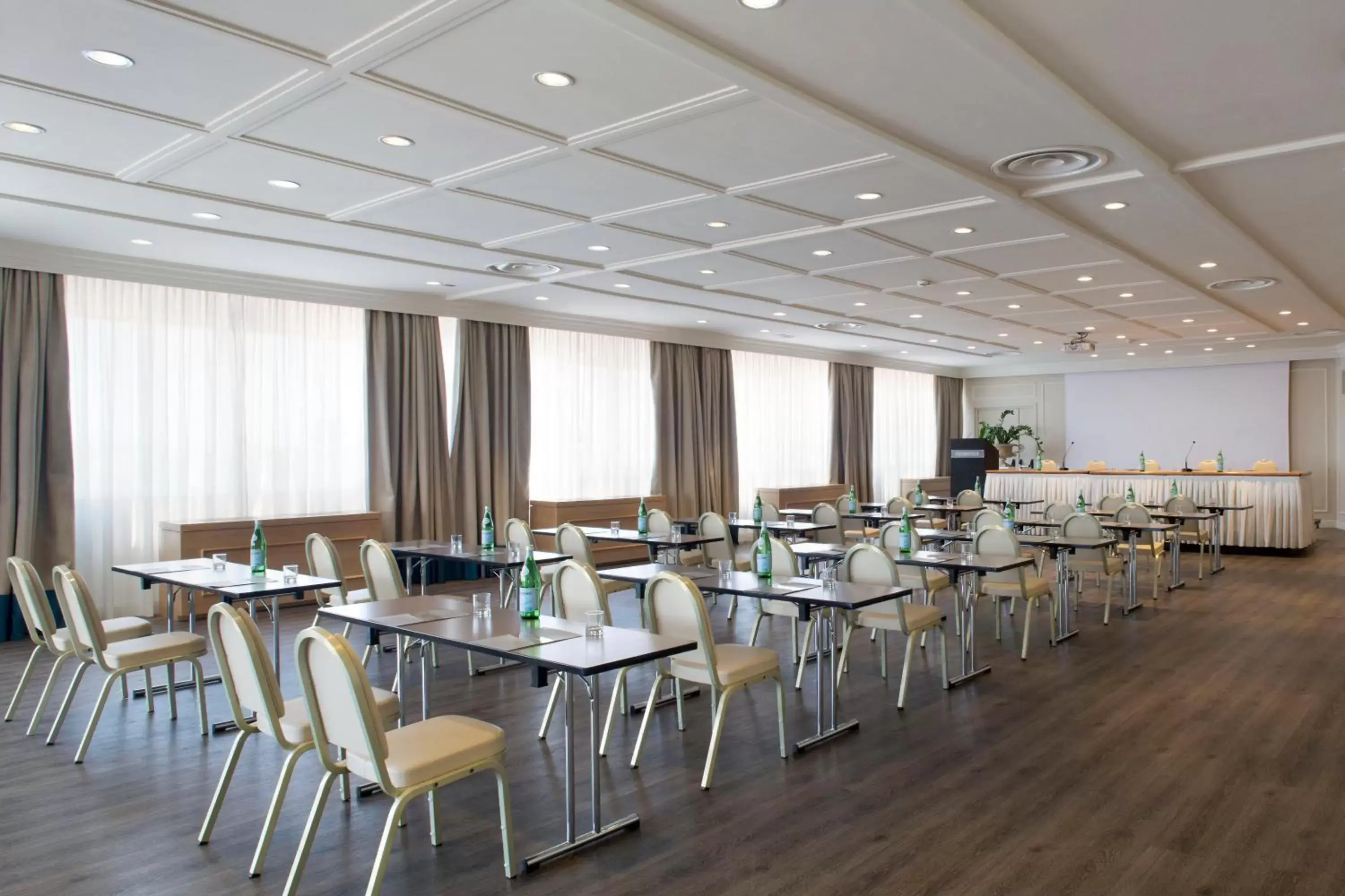 Banquet/Function facilities in Starhotels Terminus
