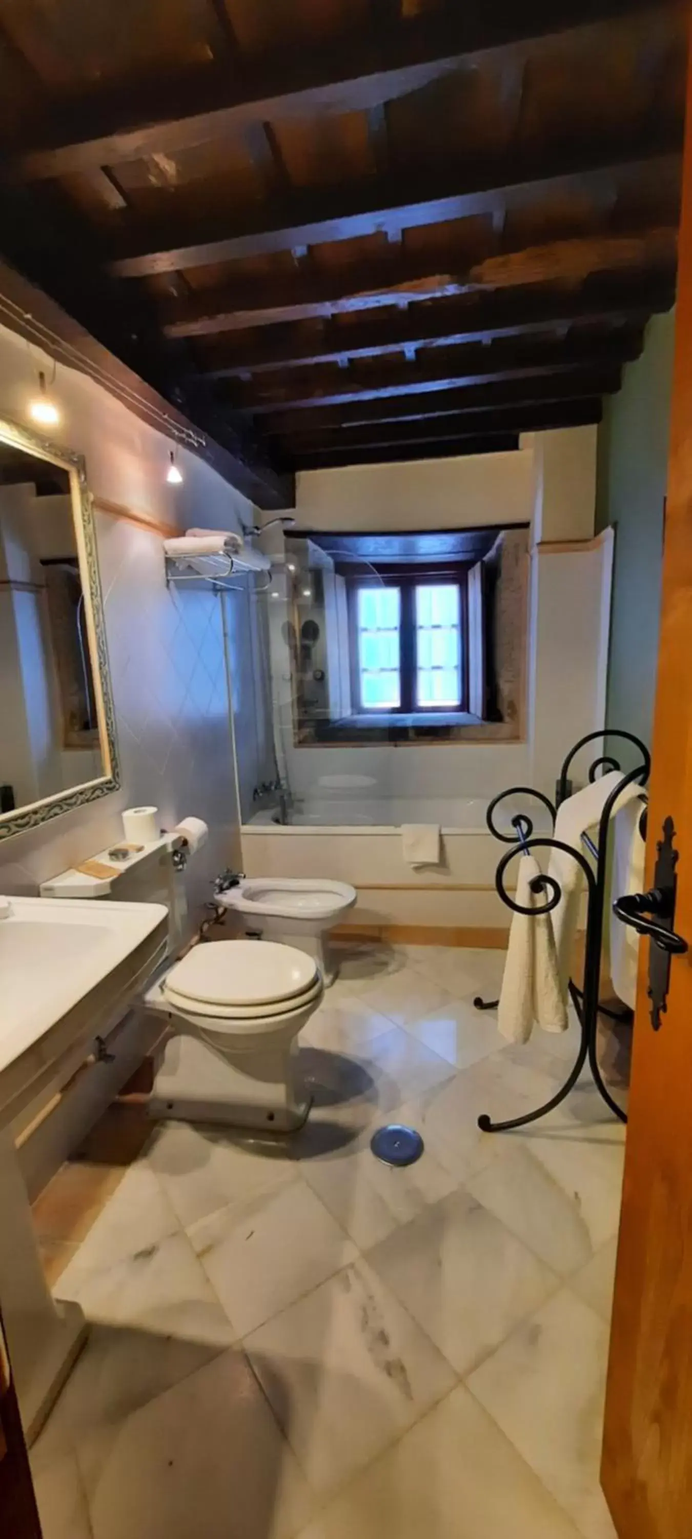 Bathroom in Rectoral de Anllo