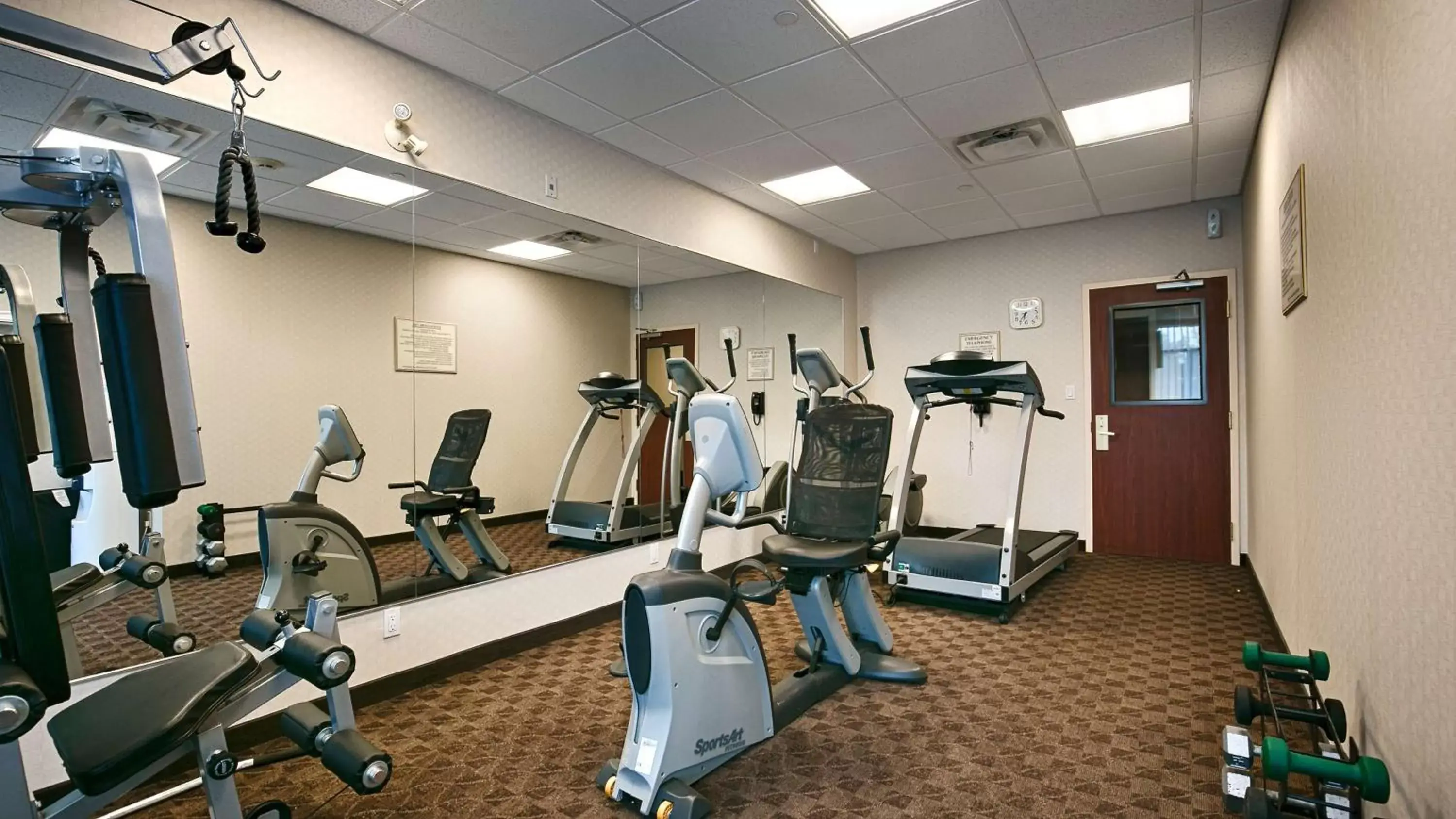 Fitness centre/facilities, Fitness Center/Facilities in Best Western Plus Travel Hotel Toronto Airport