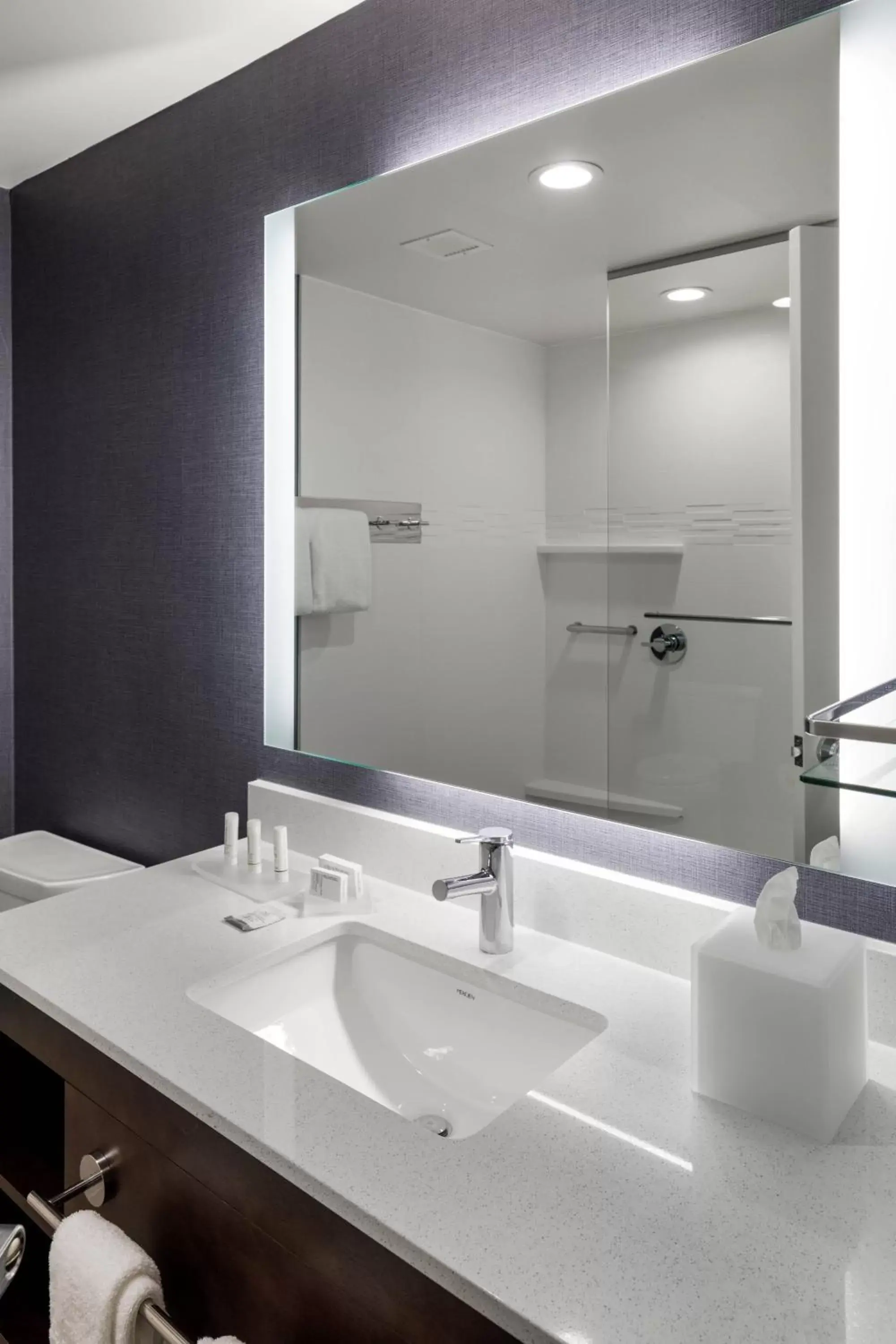 Bathroom in Residence Inn by Marriott East Peoria