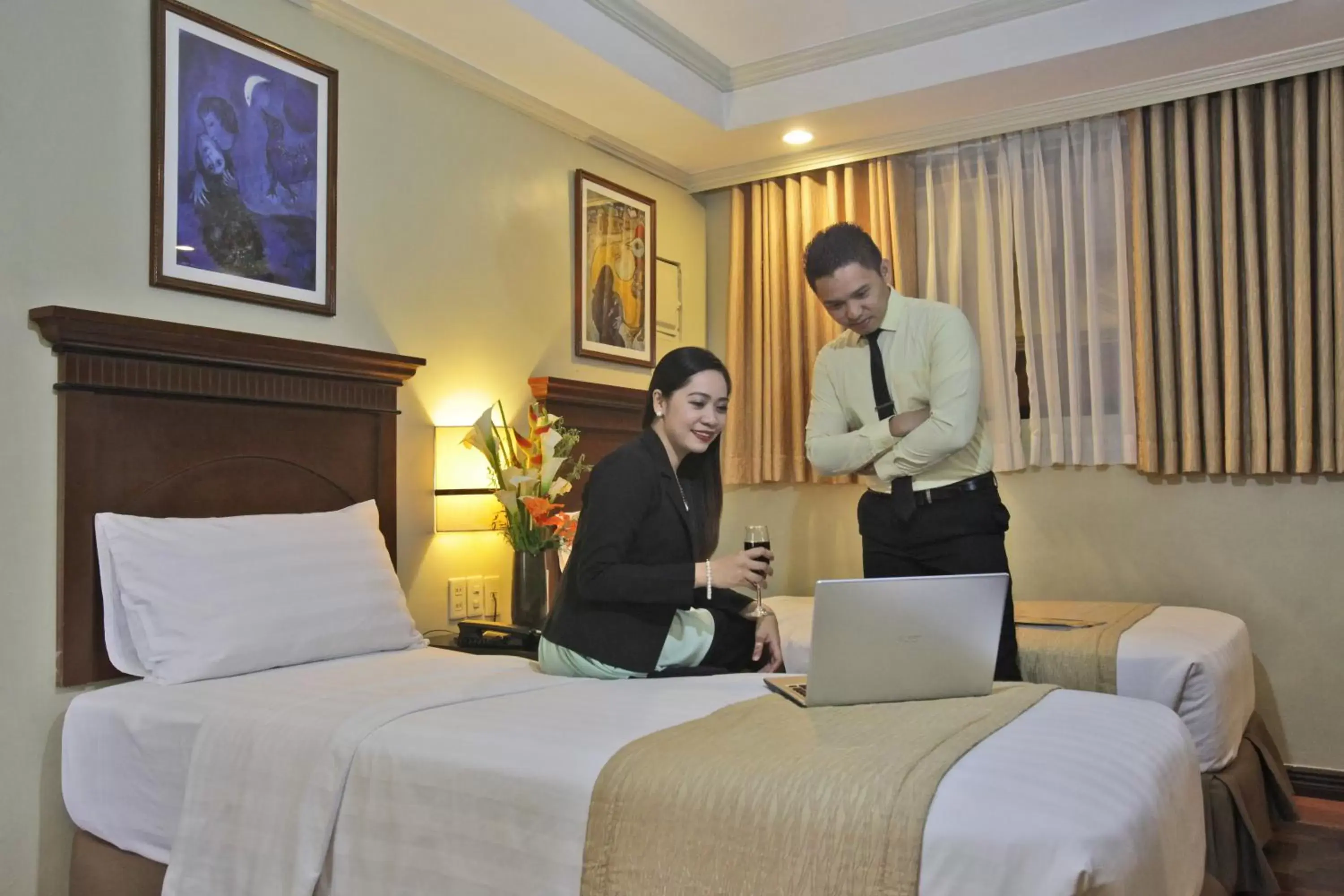 TV and multimedia in Fersal Hotel - P. Tuazon Cubao