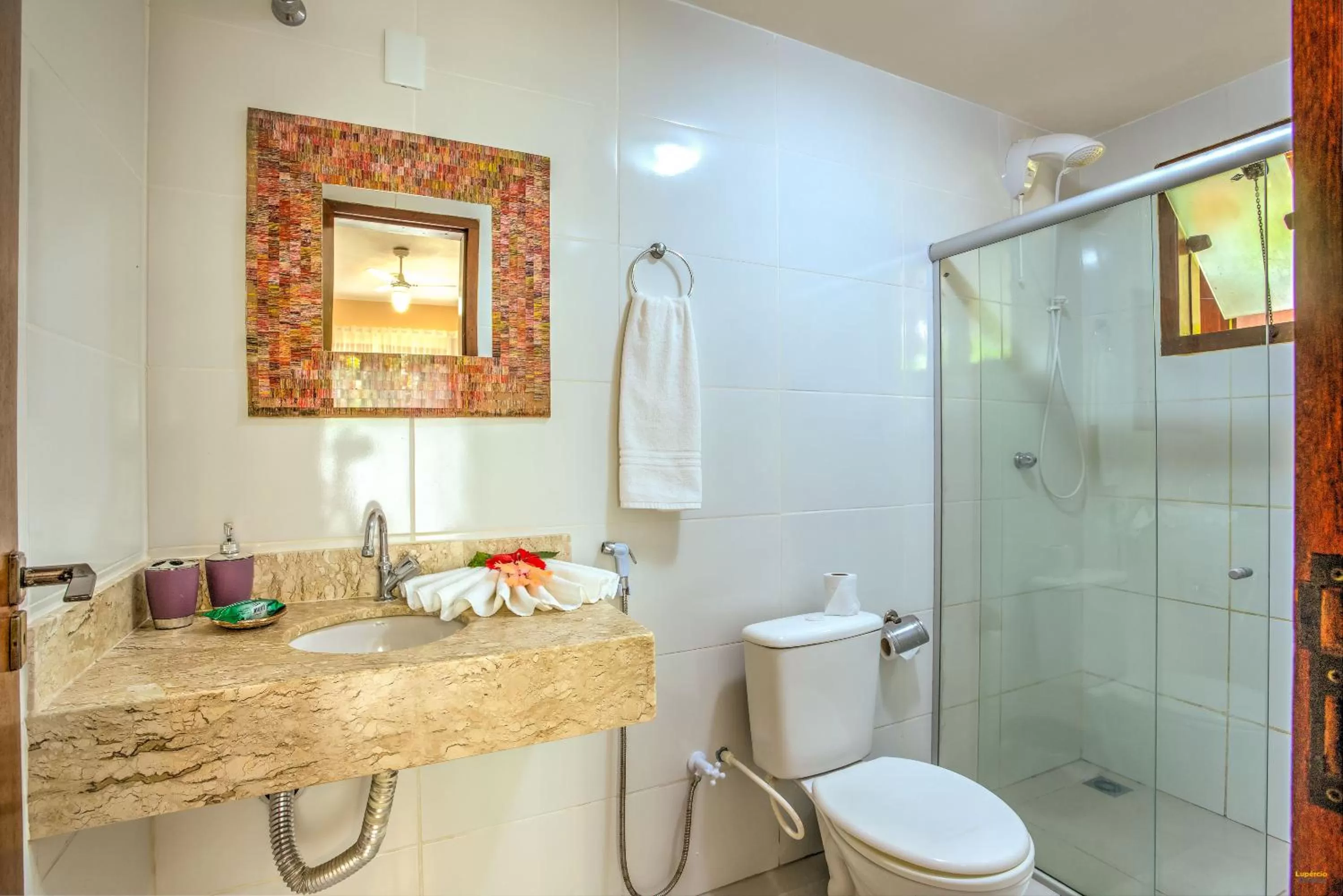 Bathroom in i9 Embaú Flats & Suites