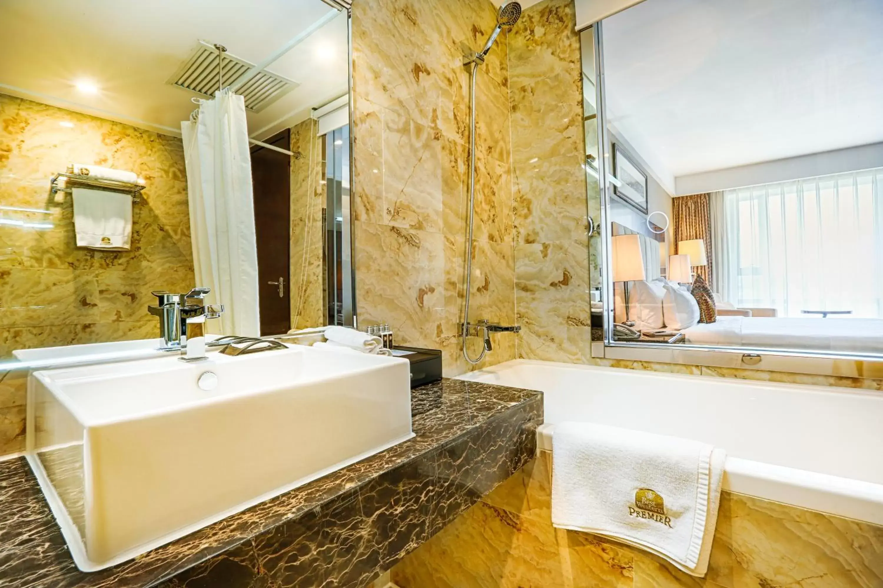 Shower, Bathroom in Best Western Premier Tuushin Hotel