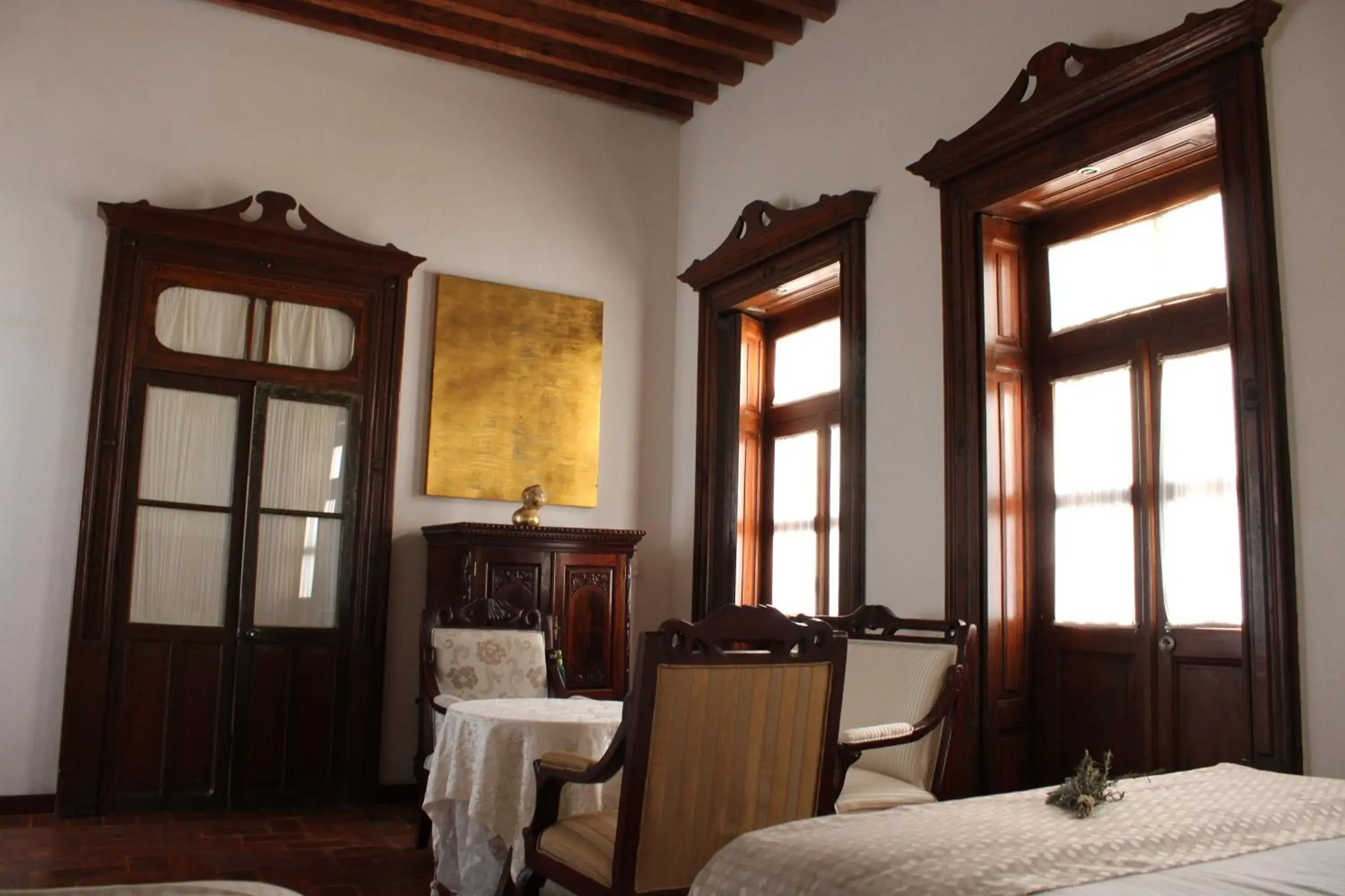 Seating area in El Serafin Hotel Boutique