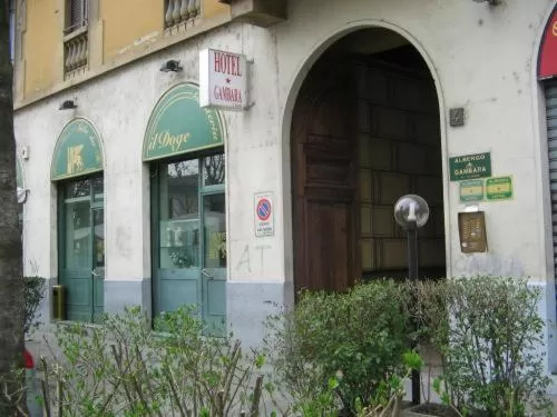 Facade/entrance in Hotel Gambara