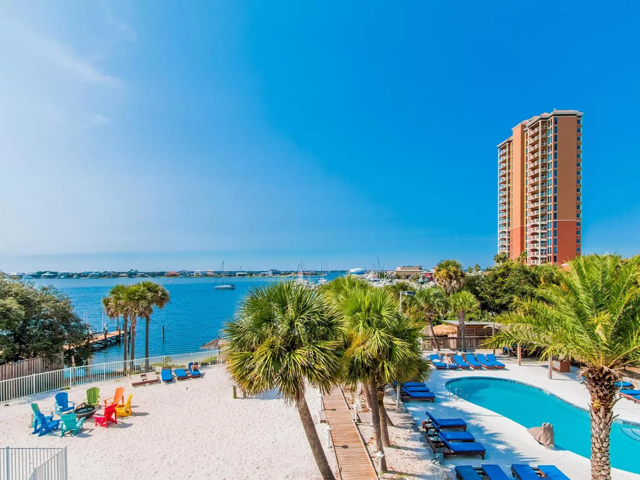 Bird's eye view, Pool View in Surf & Sand Hotel