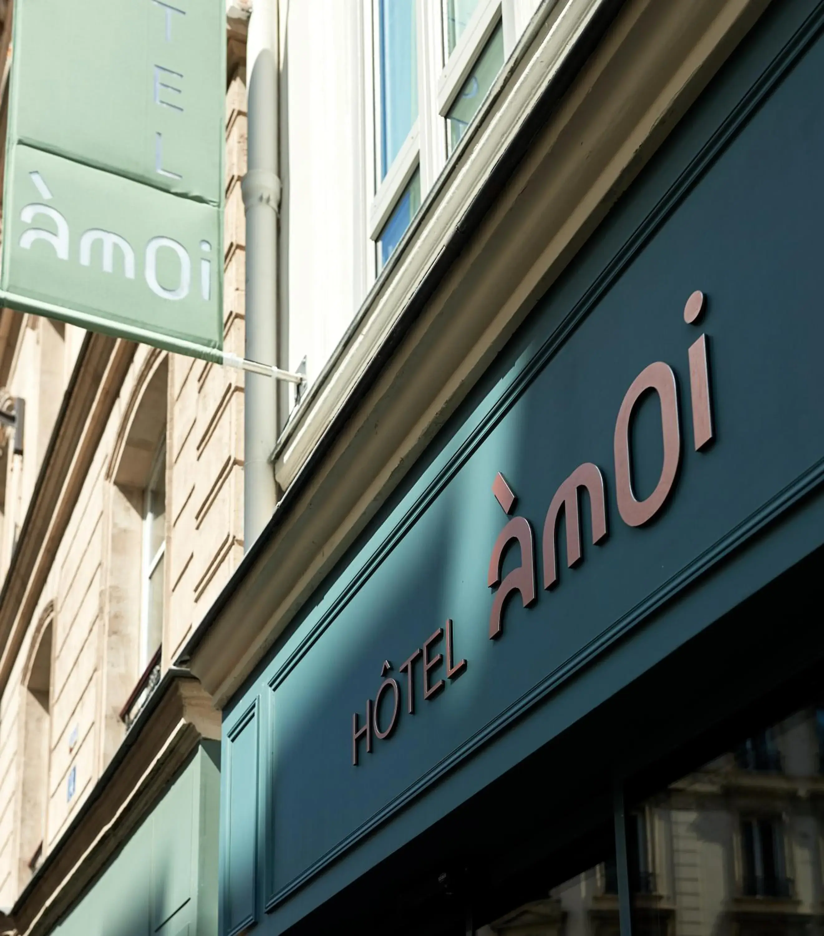 Facade/entrance, Property Logo/Sign in Hôtel Amoi Paris