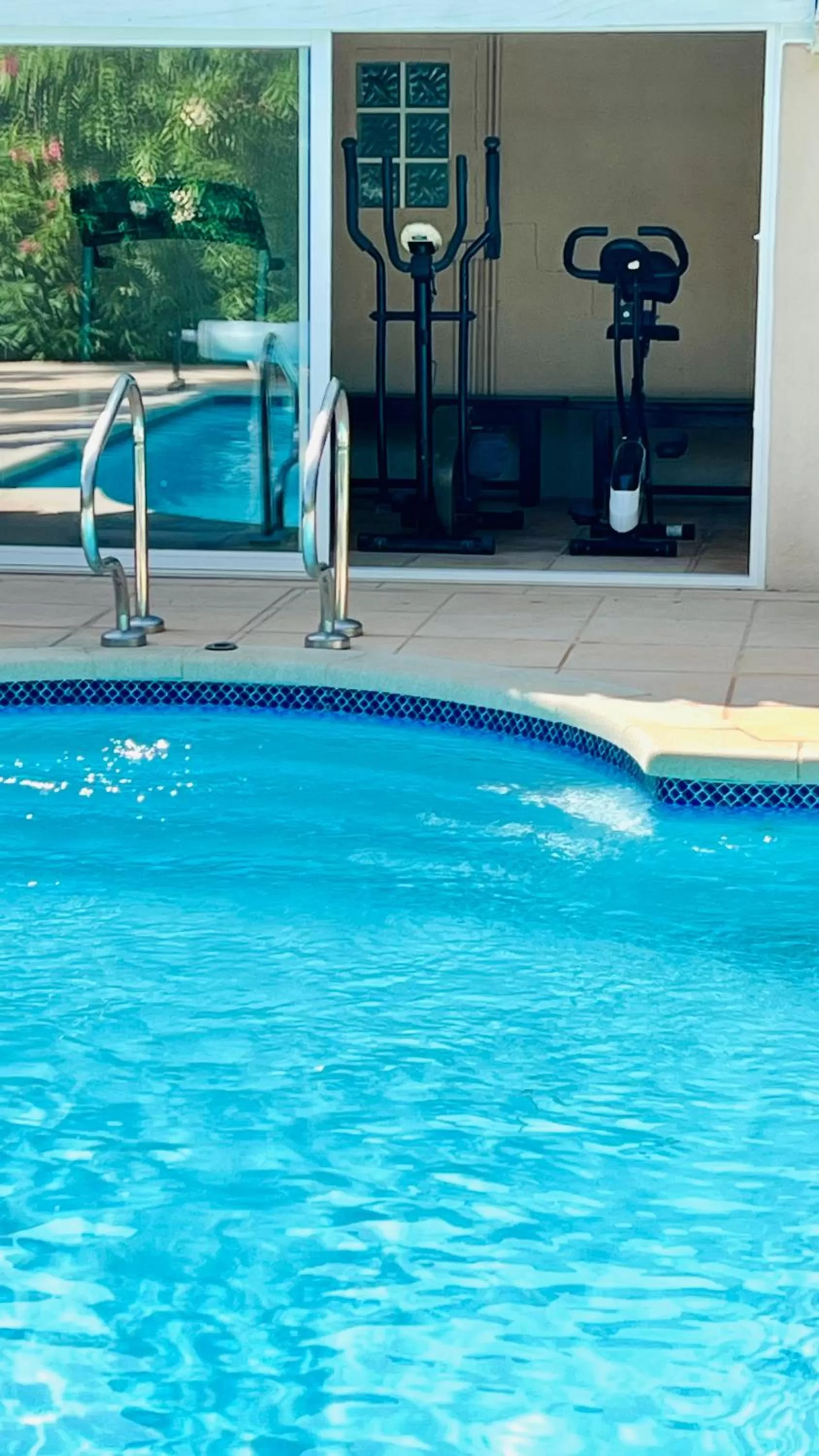 Swimming pool in Domaine de l'Aufrene
