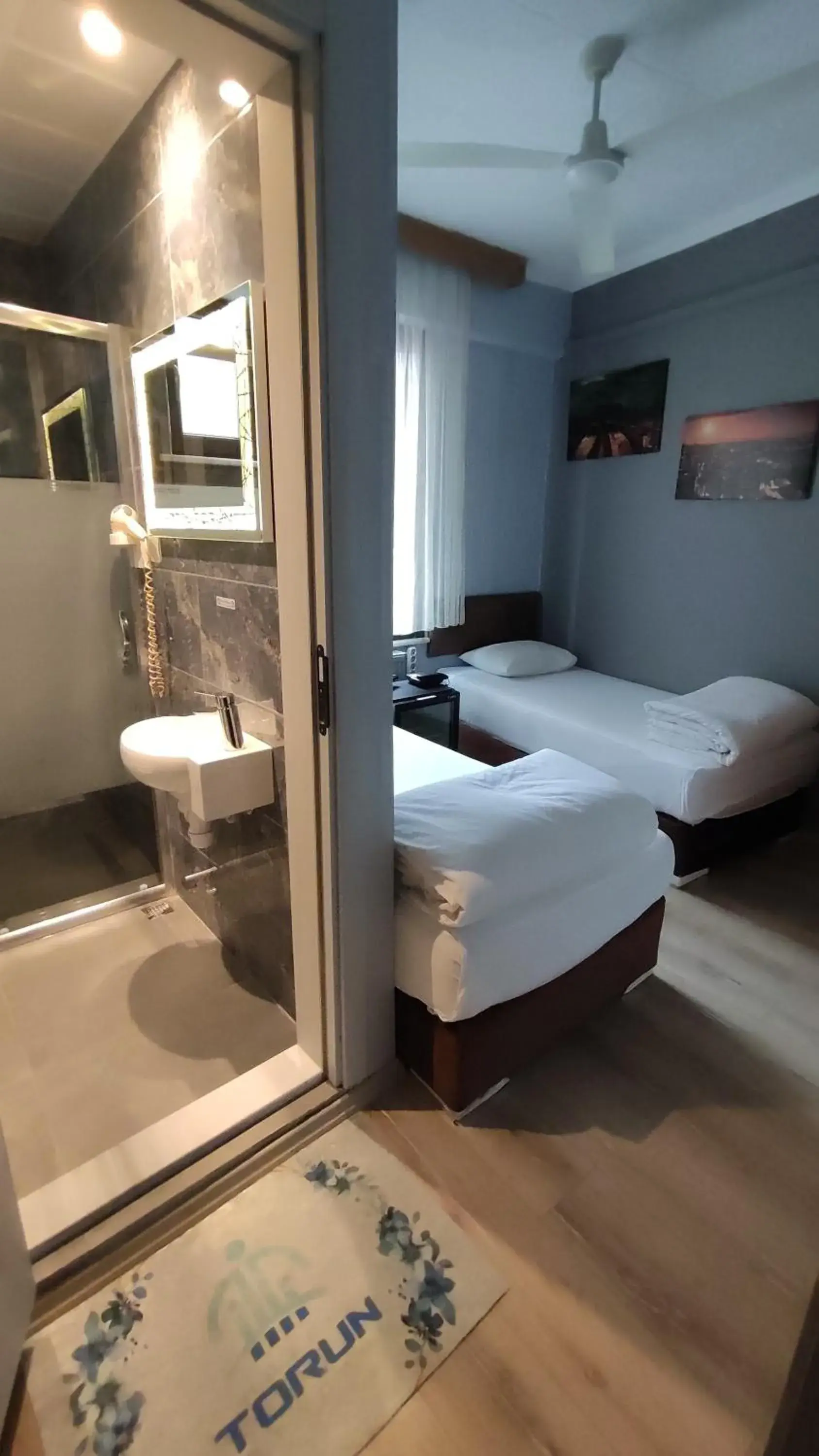 Photo of the whole room, Bathroom in Hotel Torun