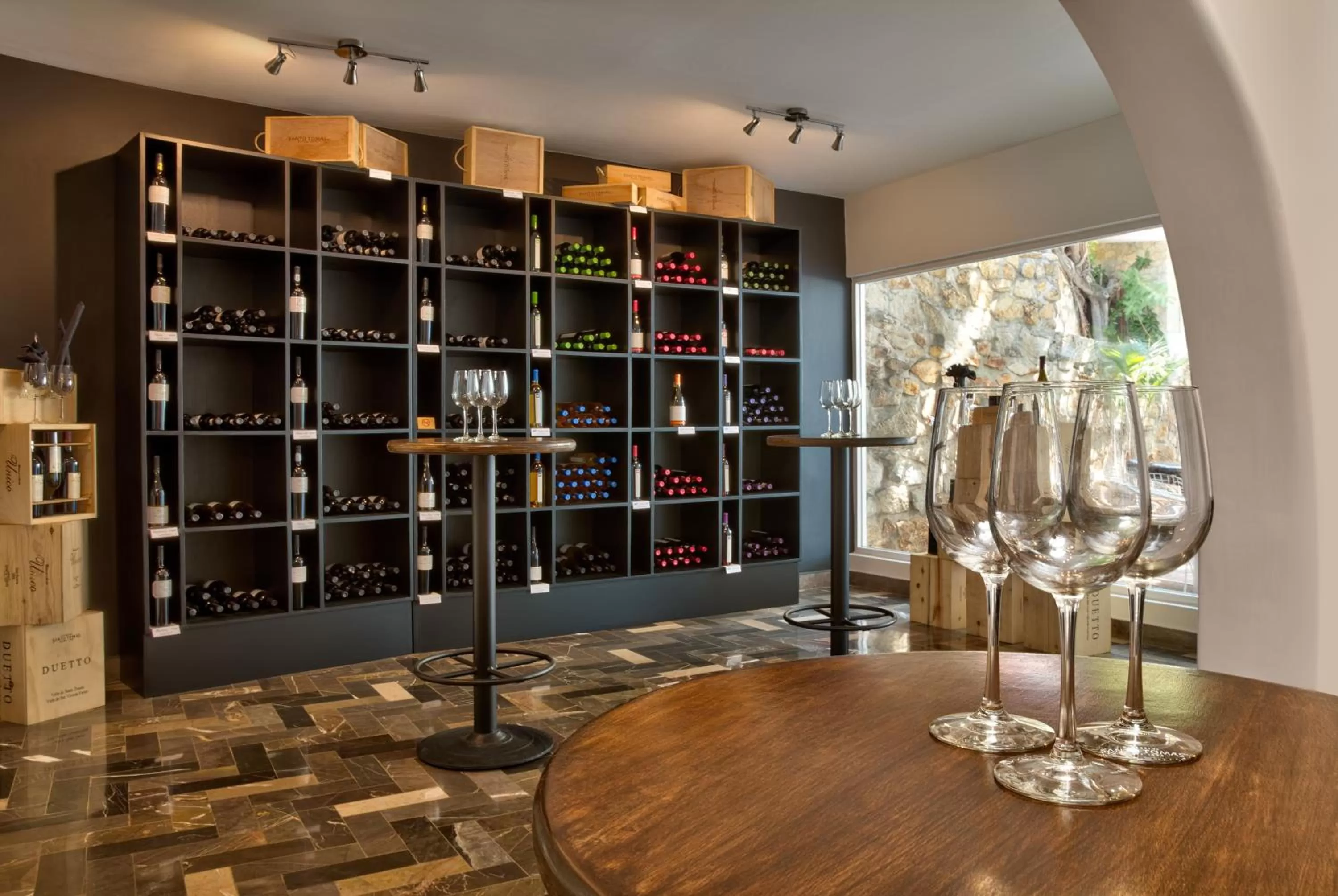 Lounge or bar in Las Brisas Acapulco