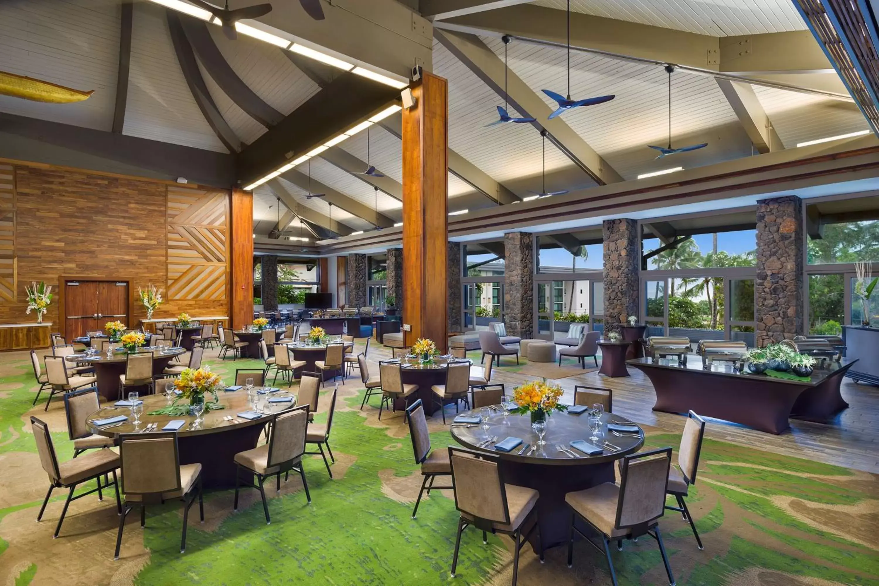 Meeting/conference room, Restaurant/Places to Eat in Hilton Garden Inn Kauai Wailua Bay, HI