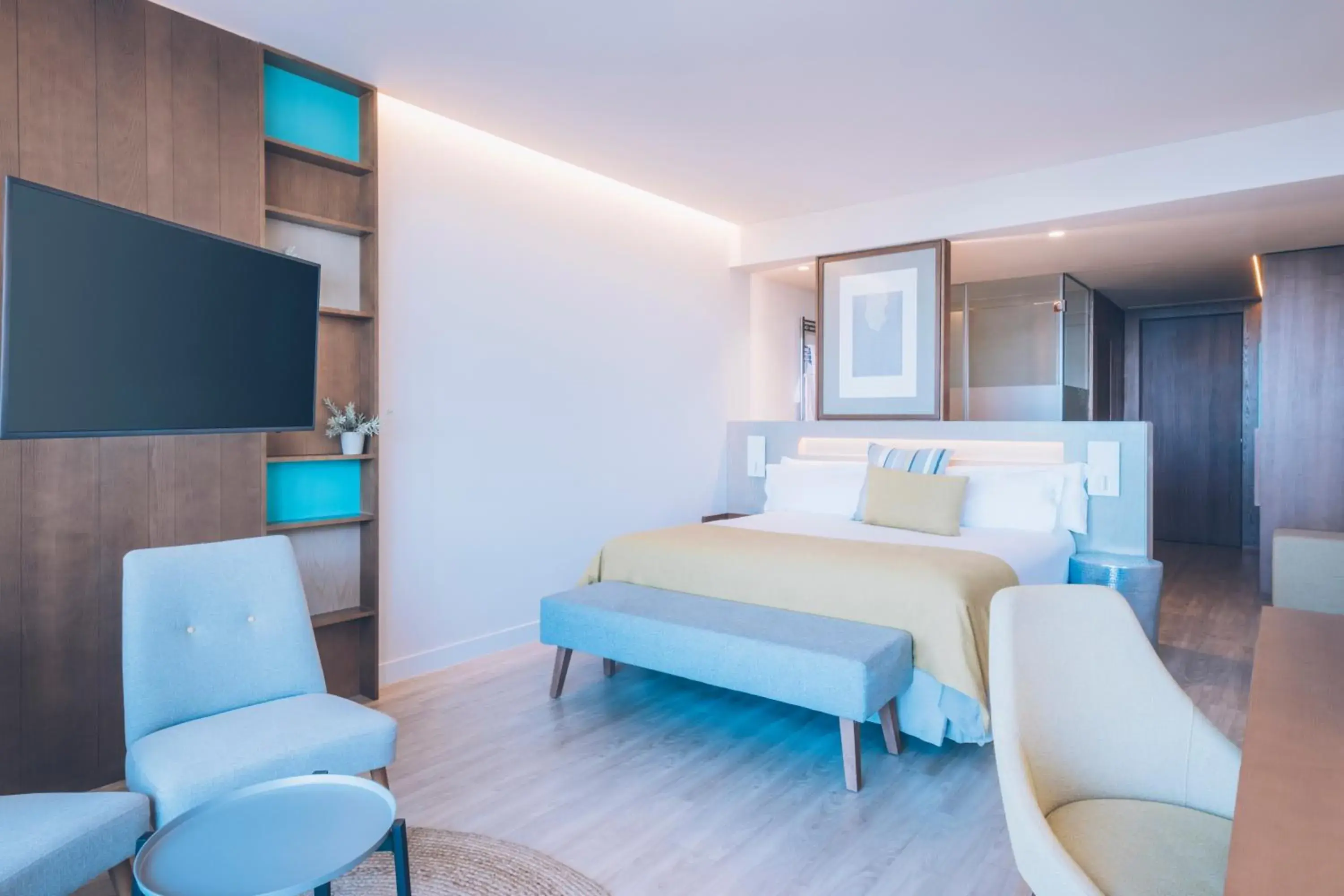 Bedroom, TV/Entertainment Center in Iberostar Selection Llaut Palma- Adults Only