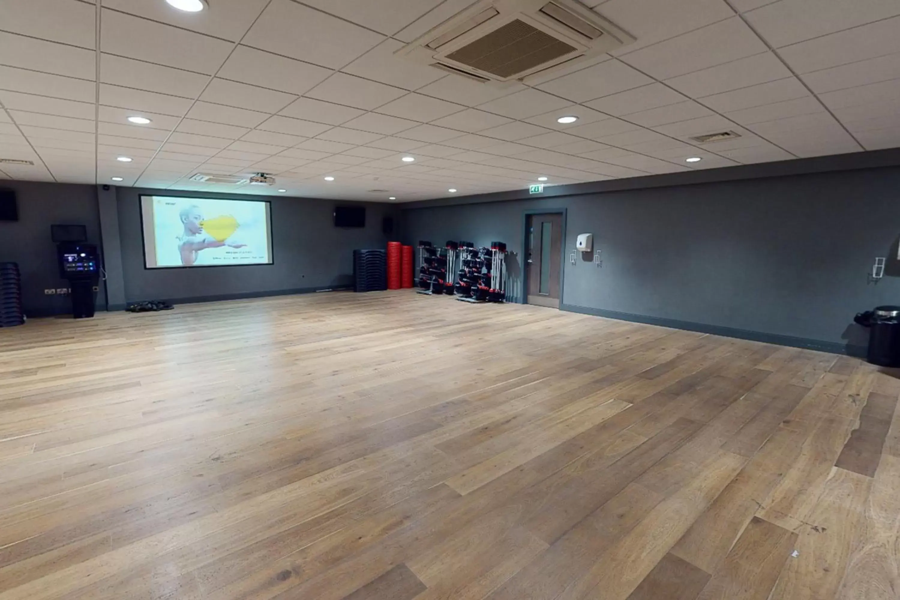 Fitness centre/facilities in Village Hotel Aberdeen