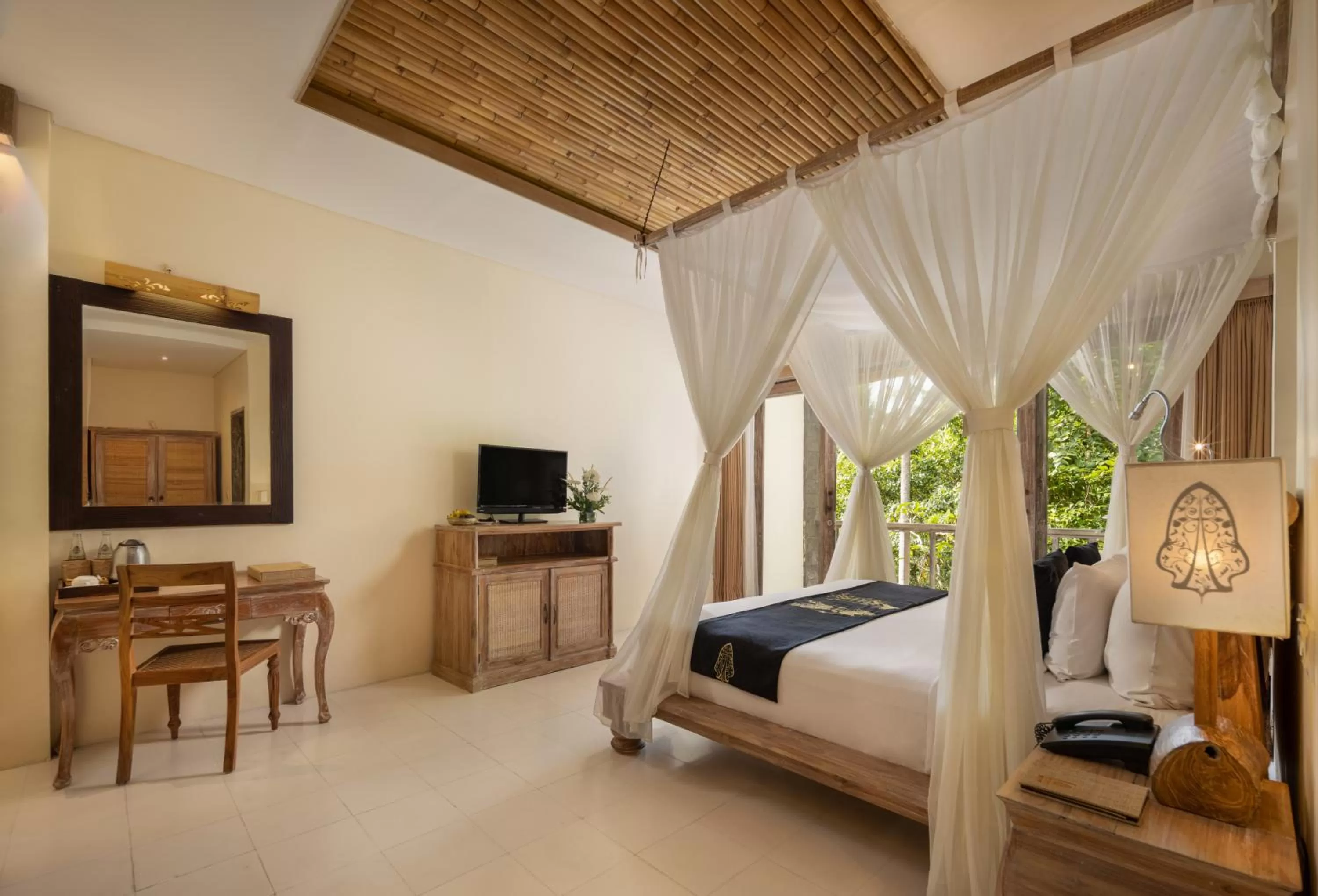Bedroom, Bed in The Kayon Resort