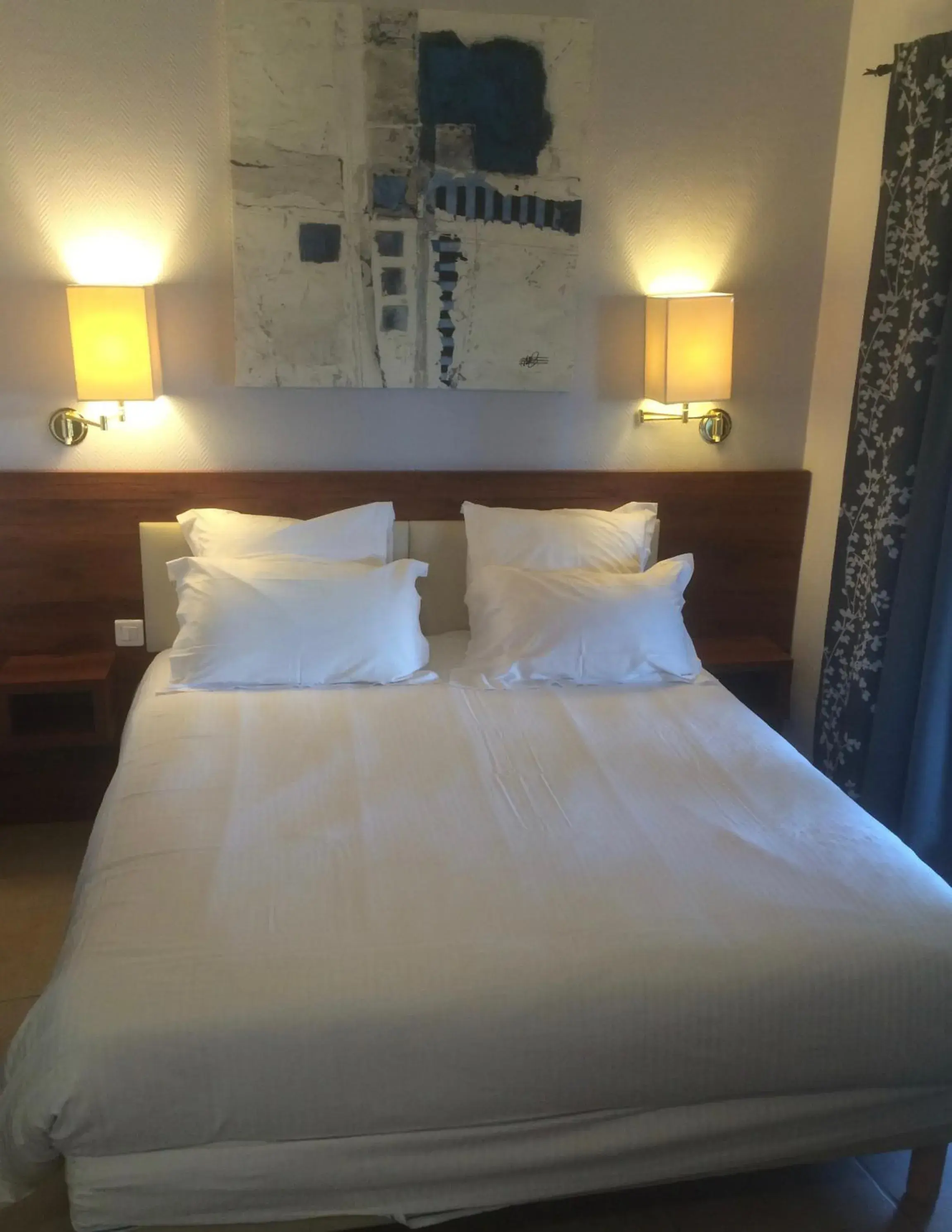 Bedroom, Bed in Hotel Les Hauts de Porto-Vecchio