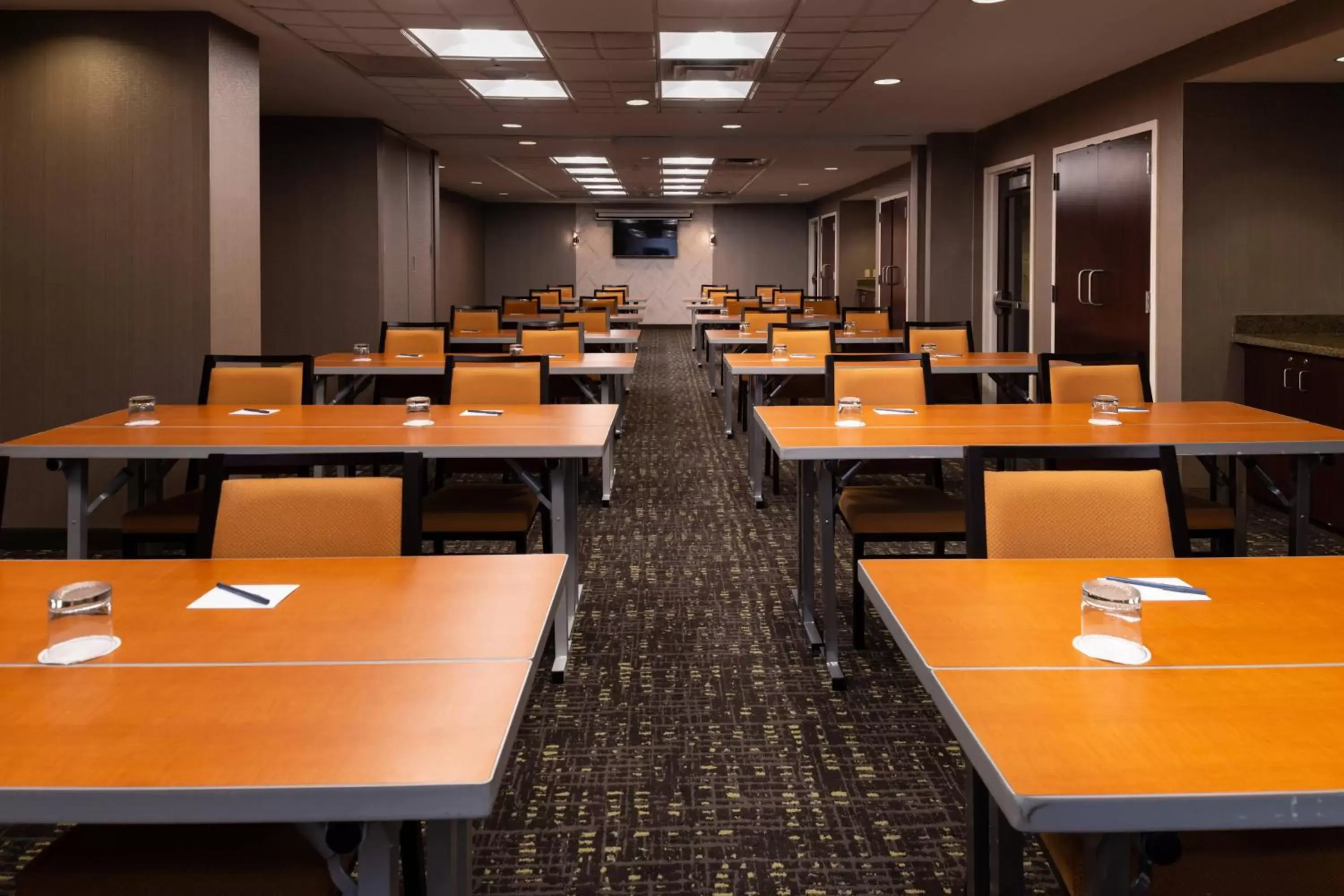 Meeting/conference room in SpringHill Suites by Marriott Pittsburgh North Shore