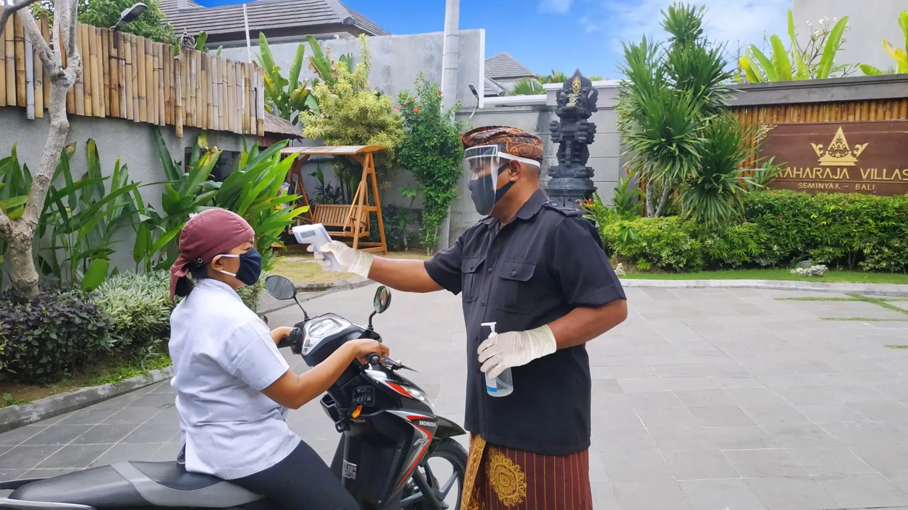 Staff, Other Activities in Maharaja Villas Bali - CHSE Certified