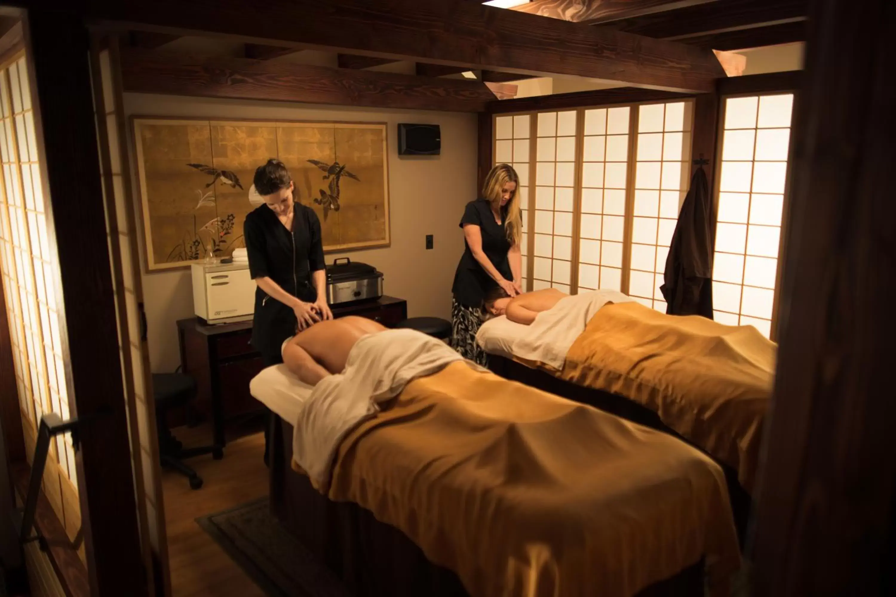 Massage in FivePine Lodge