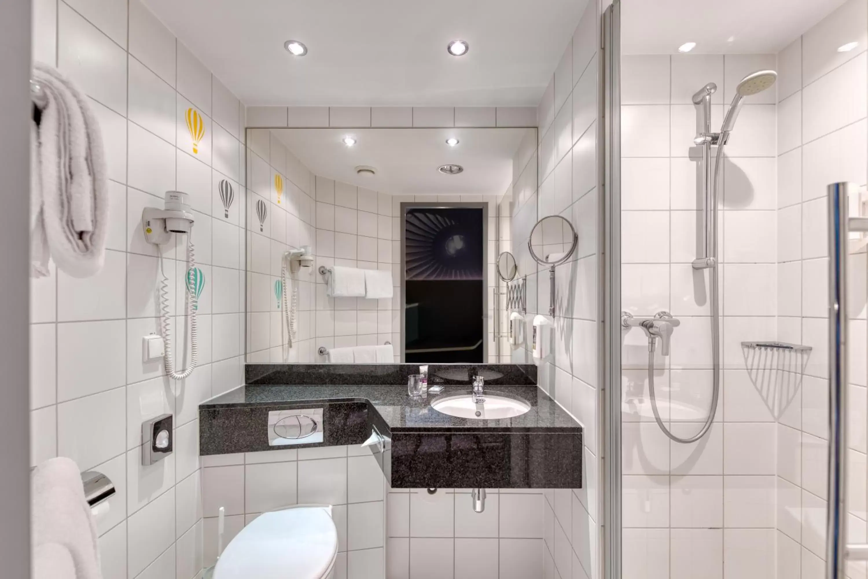 Shower, Bathroom in Mercure Neu-Isenburg