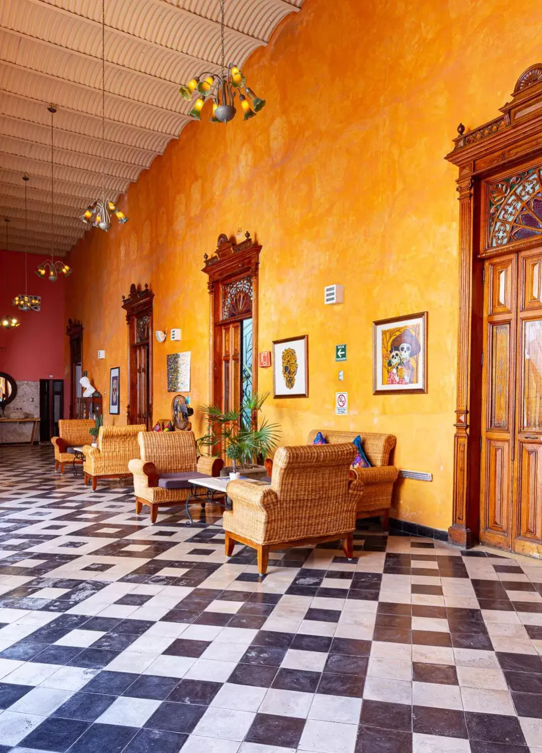 Patio, Lobby/Reception in Viva Merida Hotel Boutique