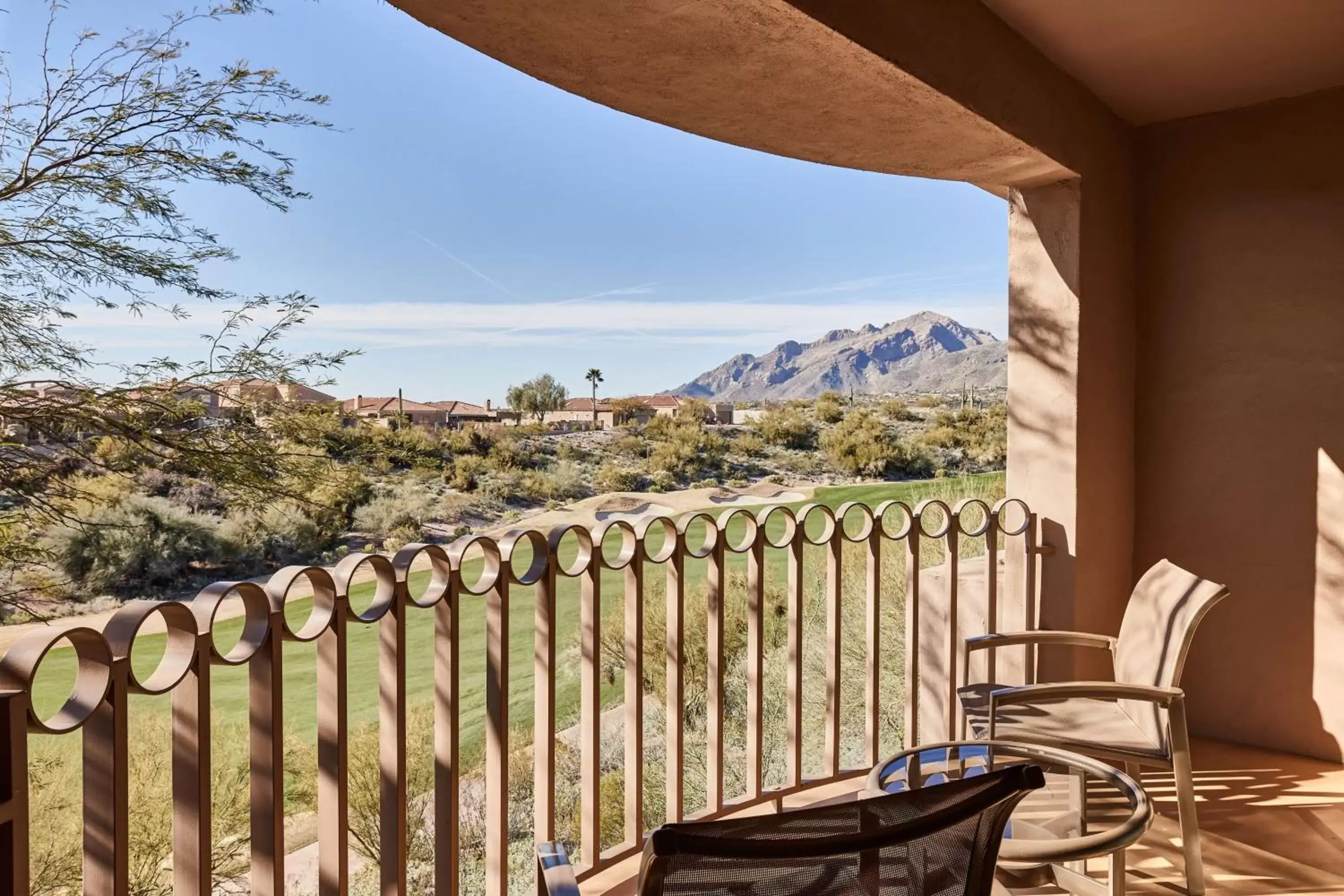 Bedroom in The Westin La Paloma Resort & Spa