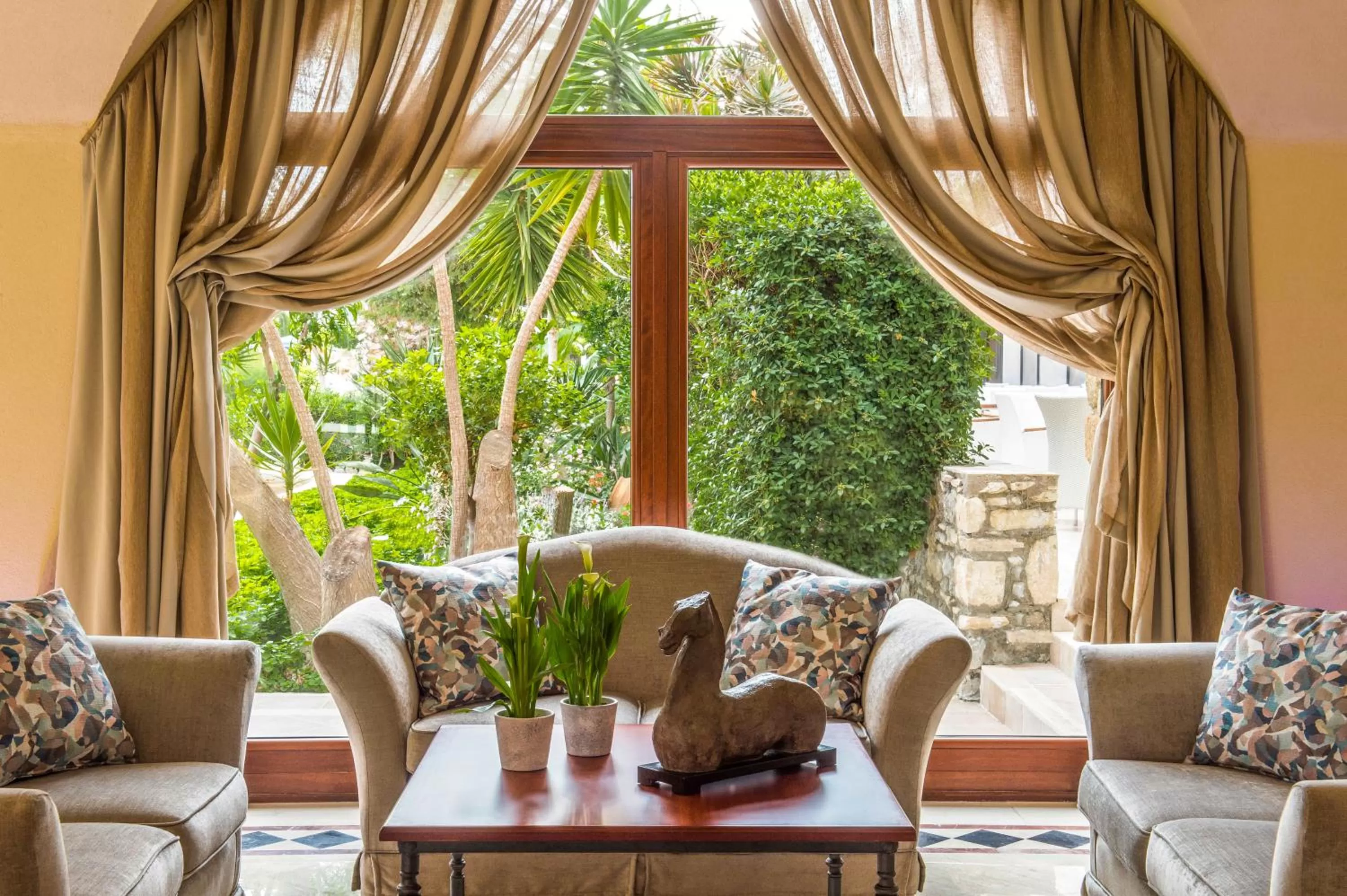 Lobby or reception in Mitsis Ramira