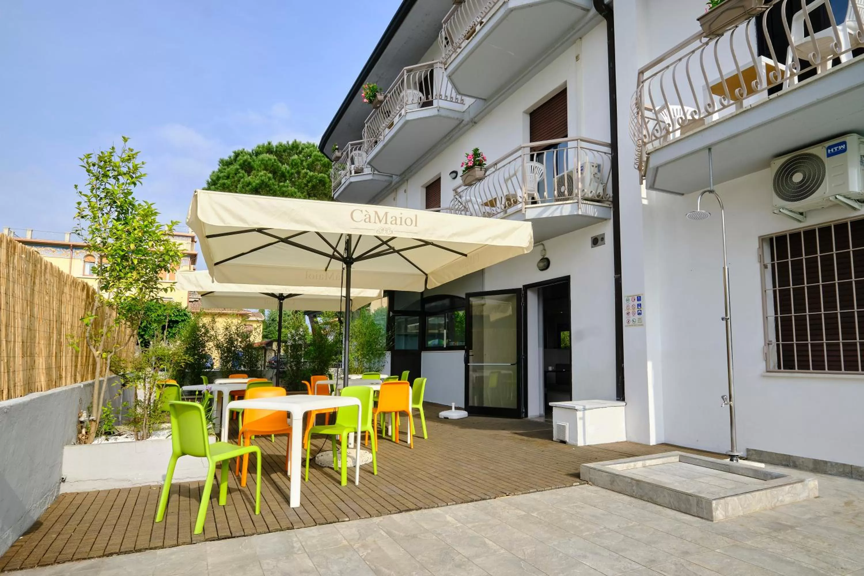 Lounge or bar in HOTEL VITTORIA